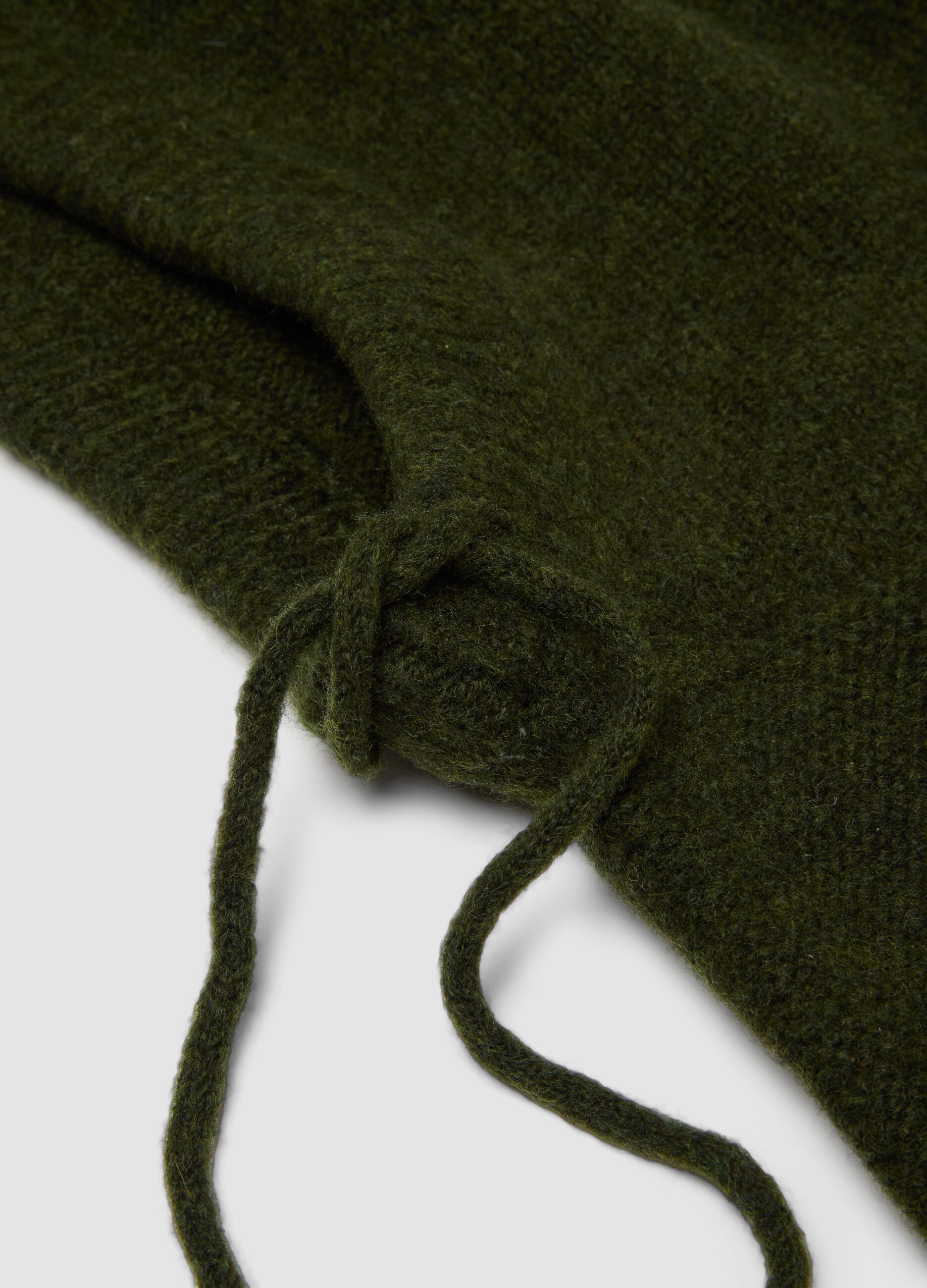 Green stretch wool hood in plain knit