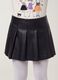 Shorts neri con pieghe_2