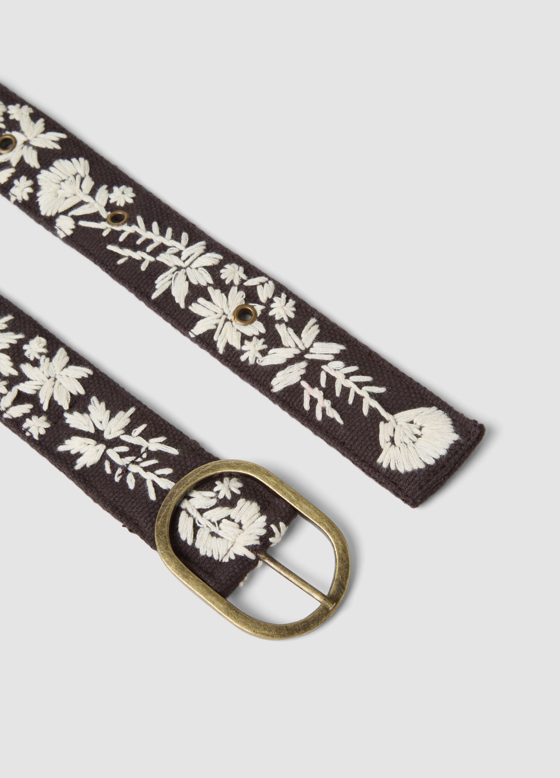 Brown pure cotton belt with floral embroidery