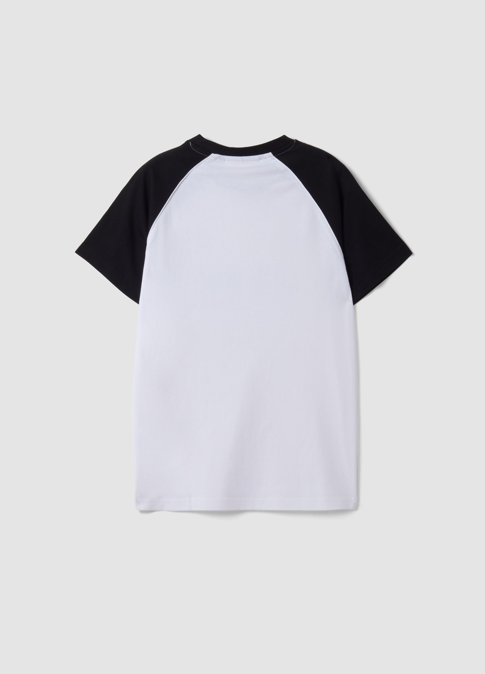 White pure cotton T-shirt with raglan sleeves for boys