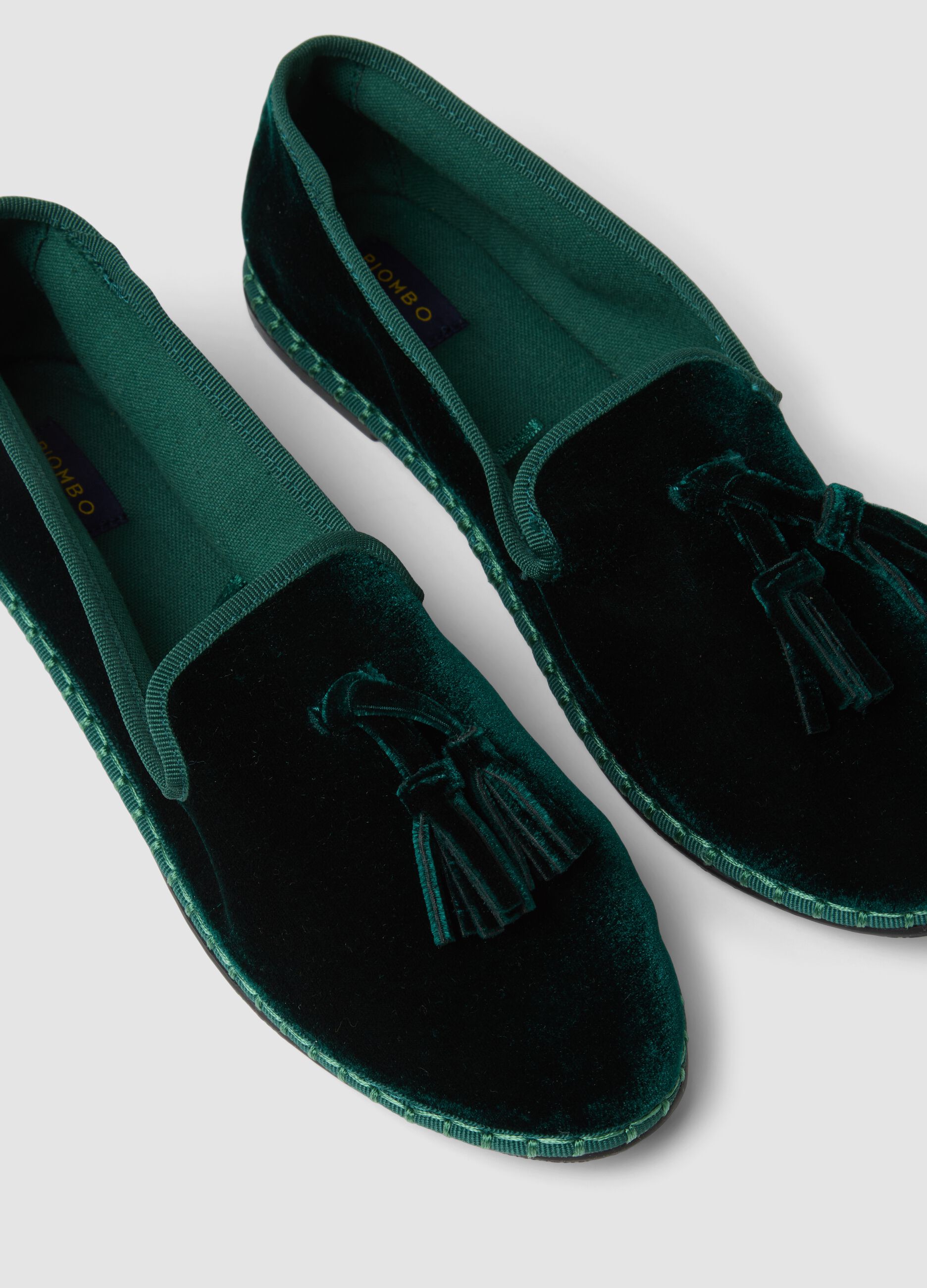 Classic green Furlane with tassels