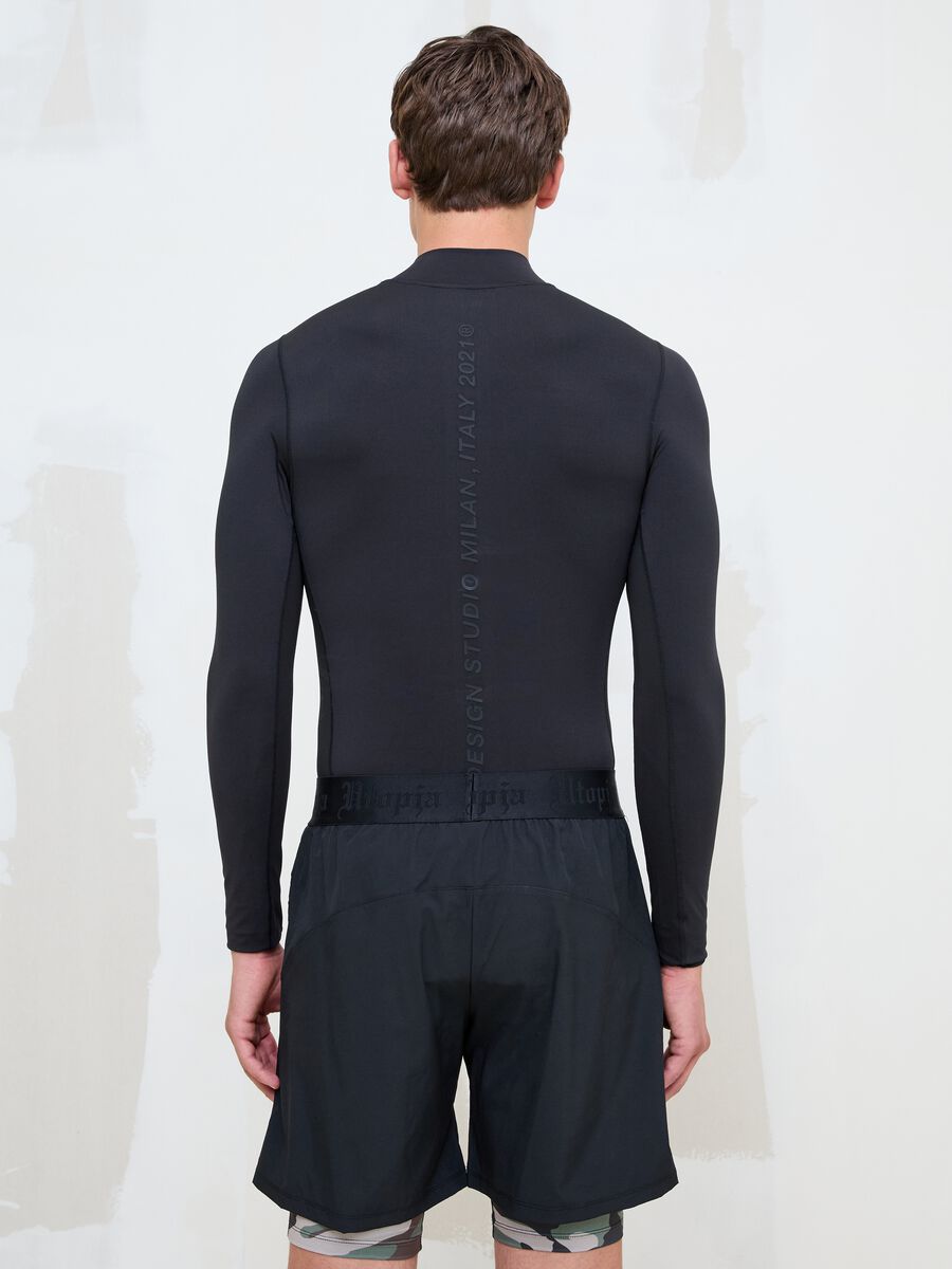Black Technical Mock-Neck Longsleeve_4