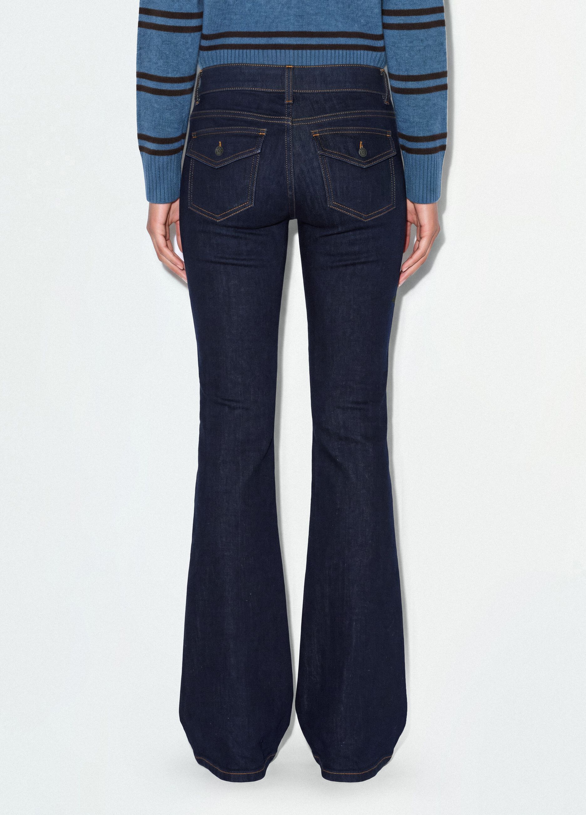 Jeans blu flare in cotone elasticizzato