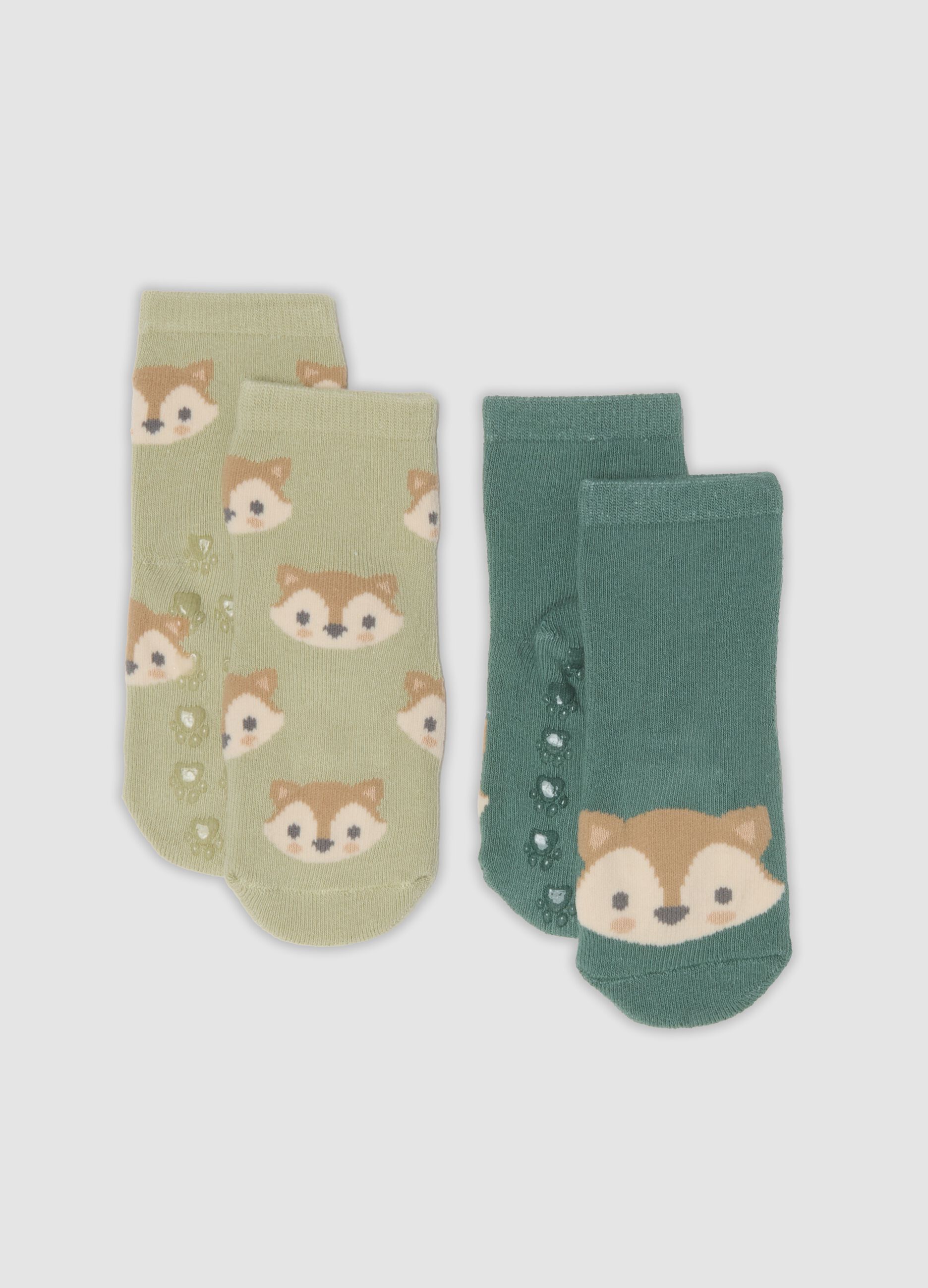 2-pack of green organic stretch cotton socks with fox print