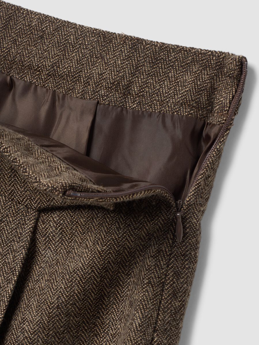 Brown flared skirt with pleats and structured belt_1
