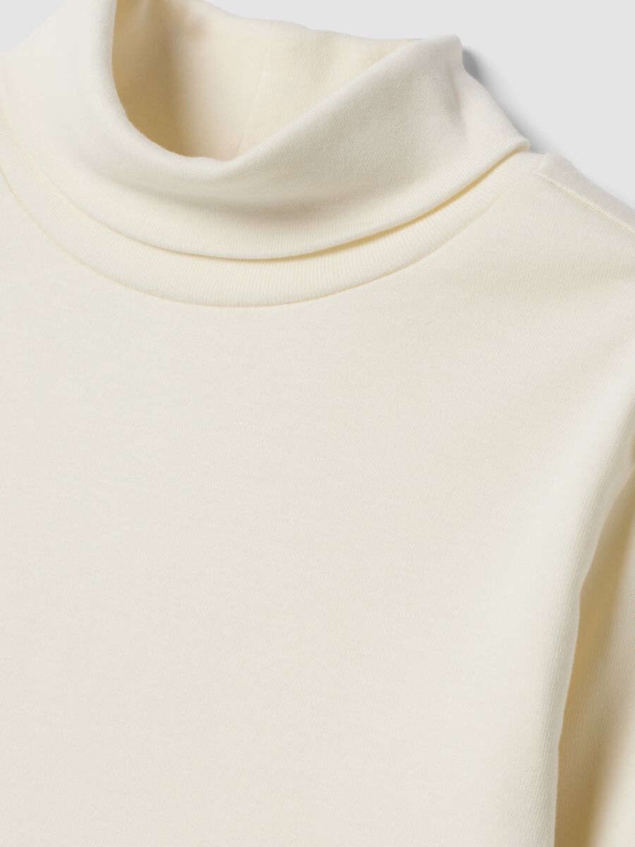 White roll-neck T-shirt in pure organic cotton_2