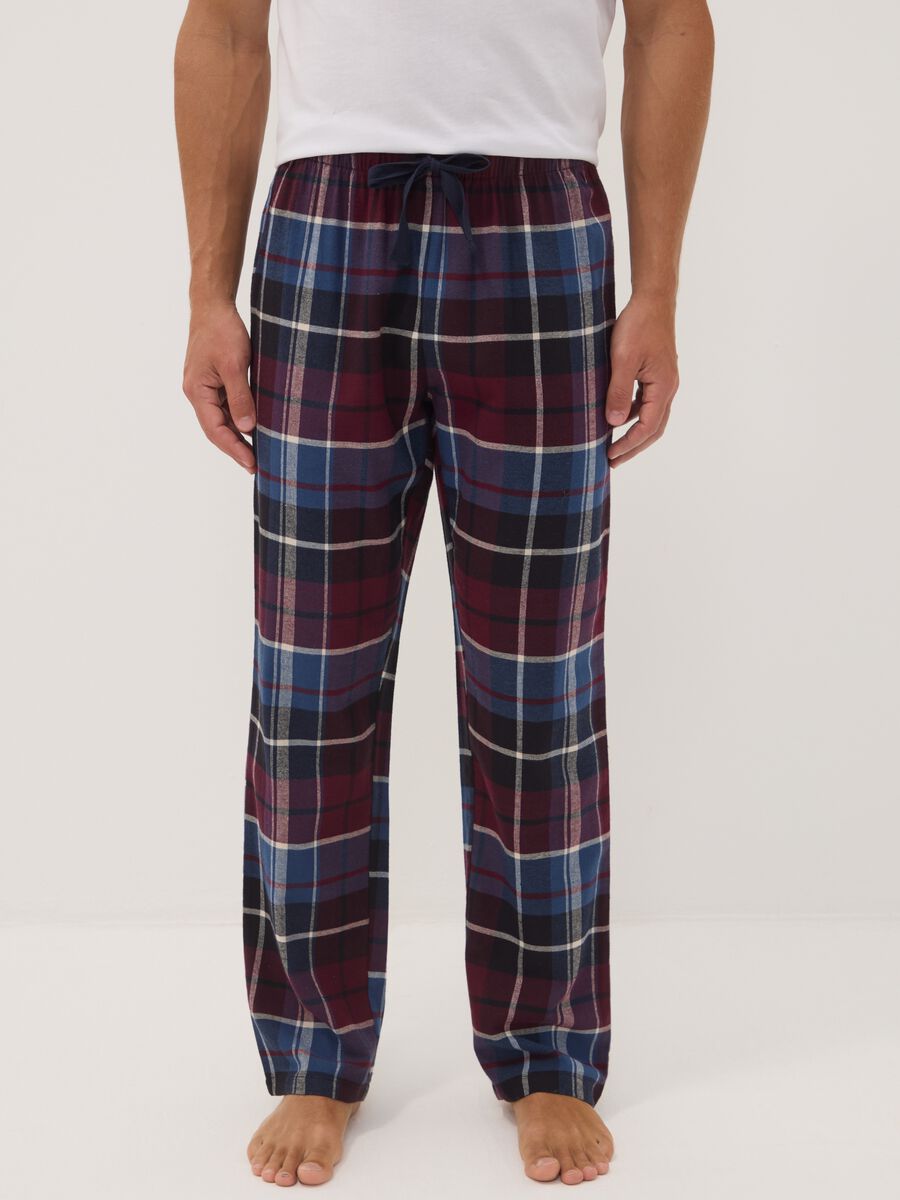 Red and blue checked organic cotton flannel pyjama trousers_1