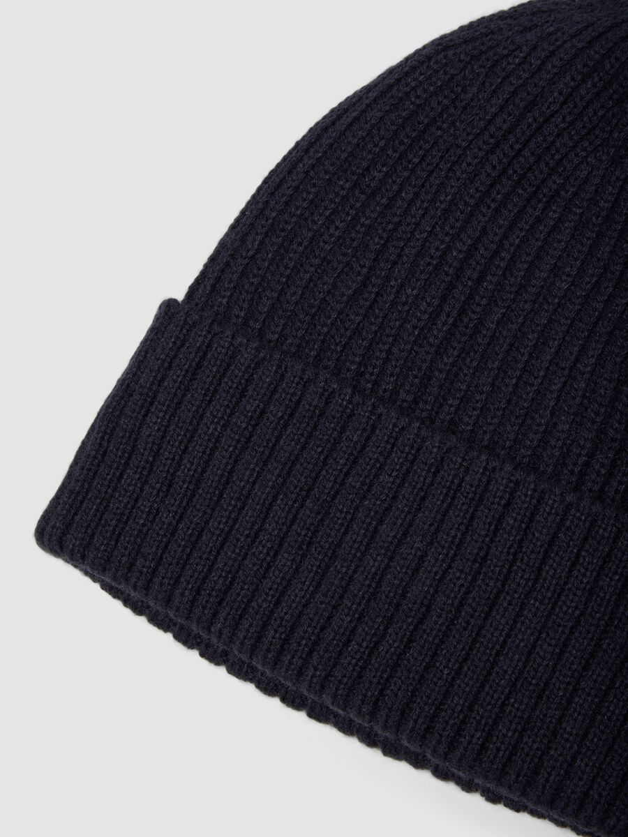 Blue knitted beanie with turn-up_1