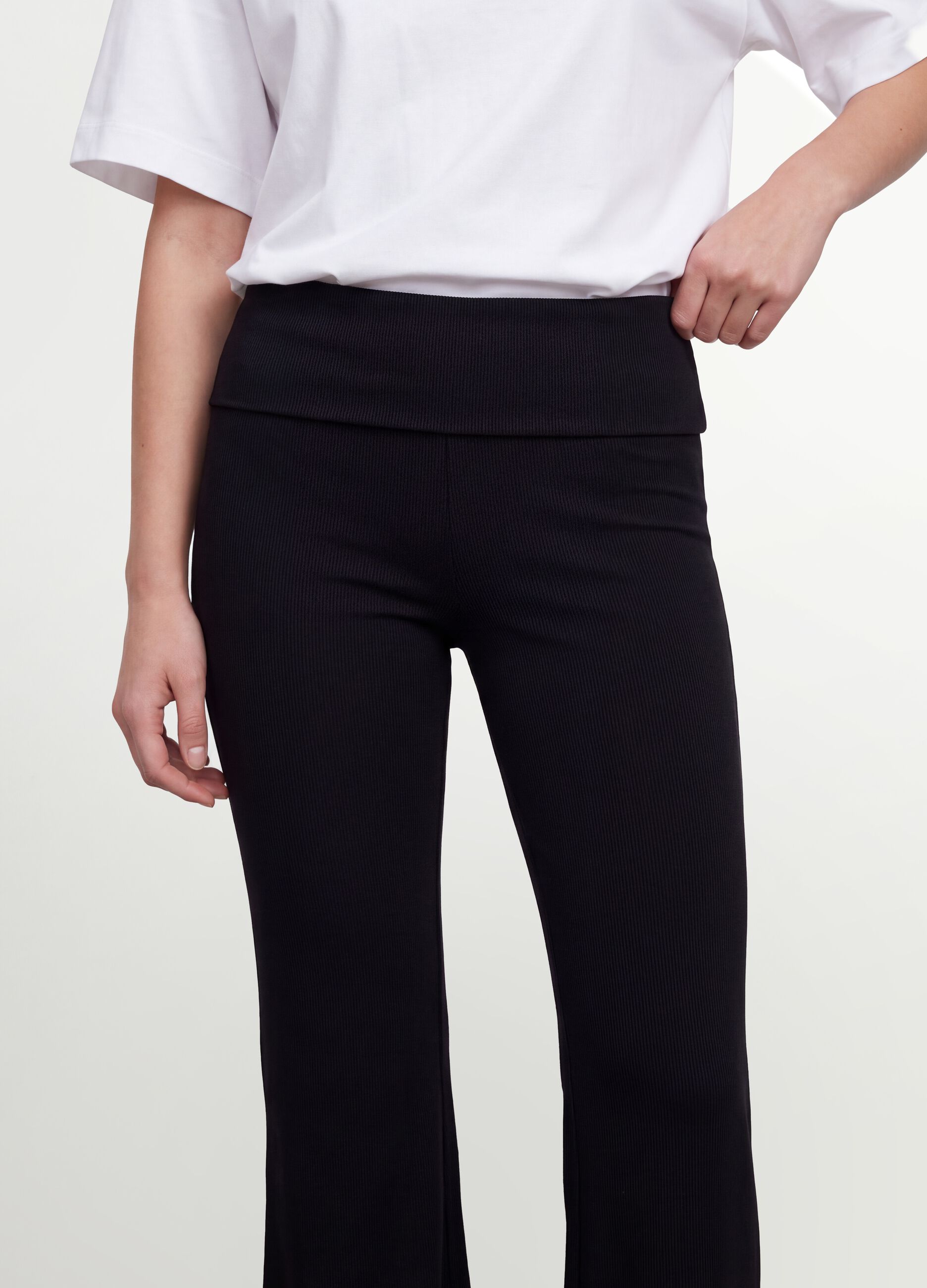 Black flared ribbed pure cotton leggings