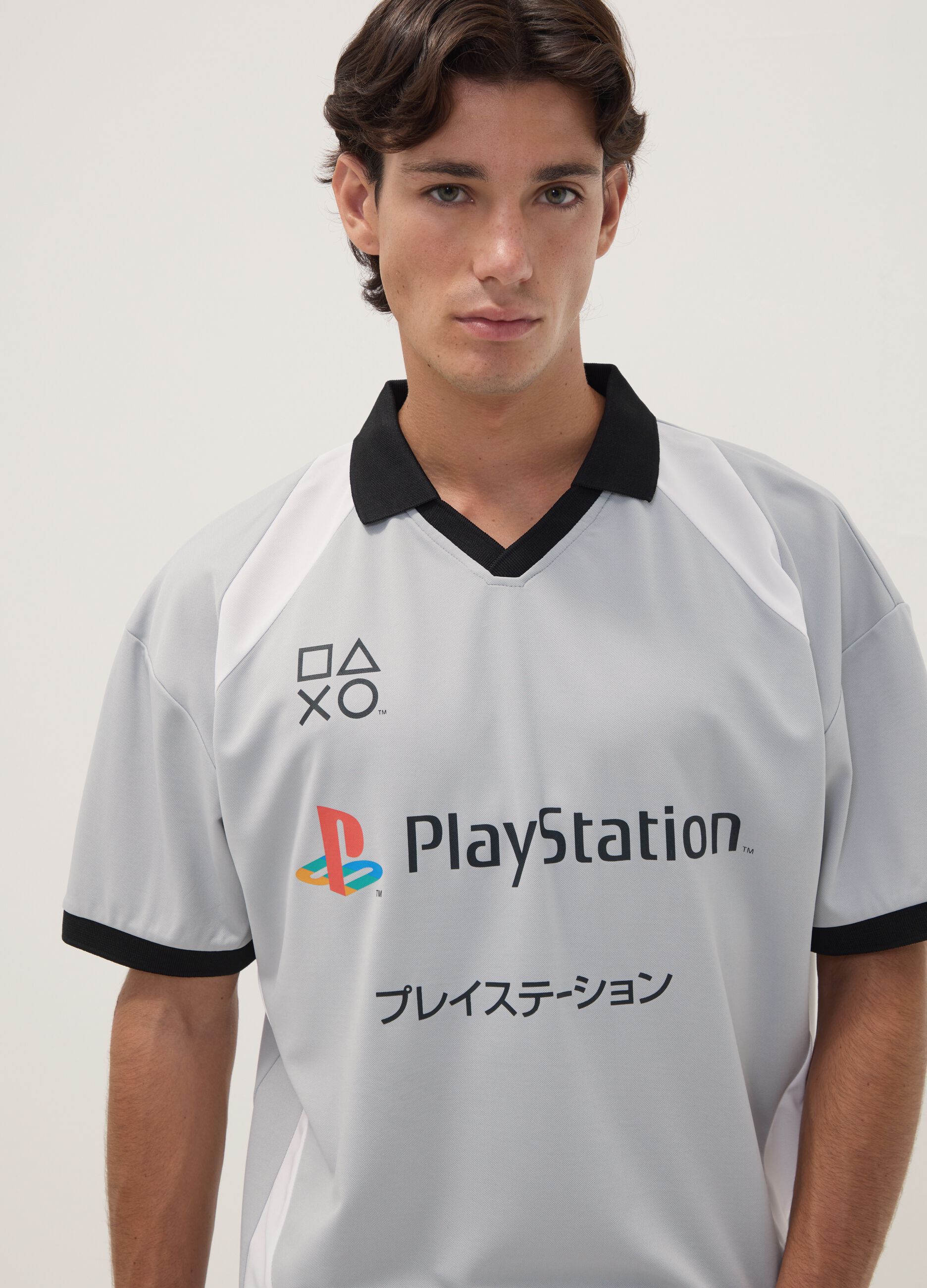Grey PlayStation V-neck short-sleeve T-shirt