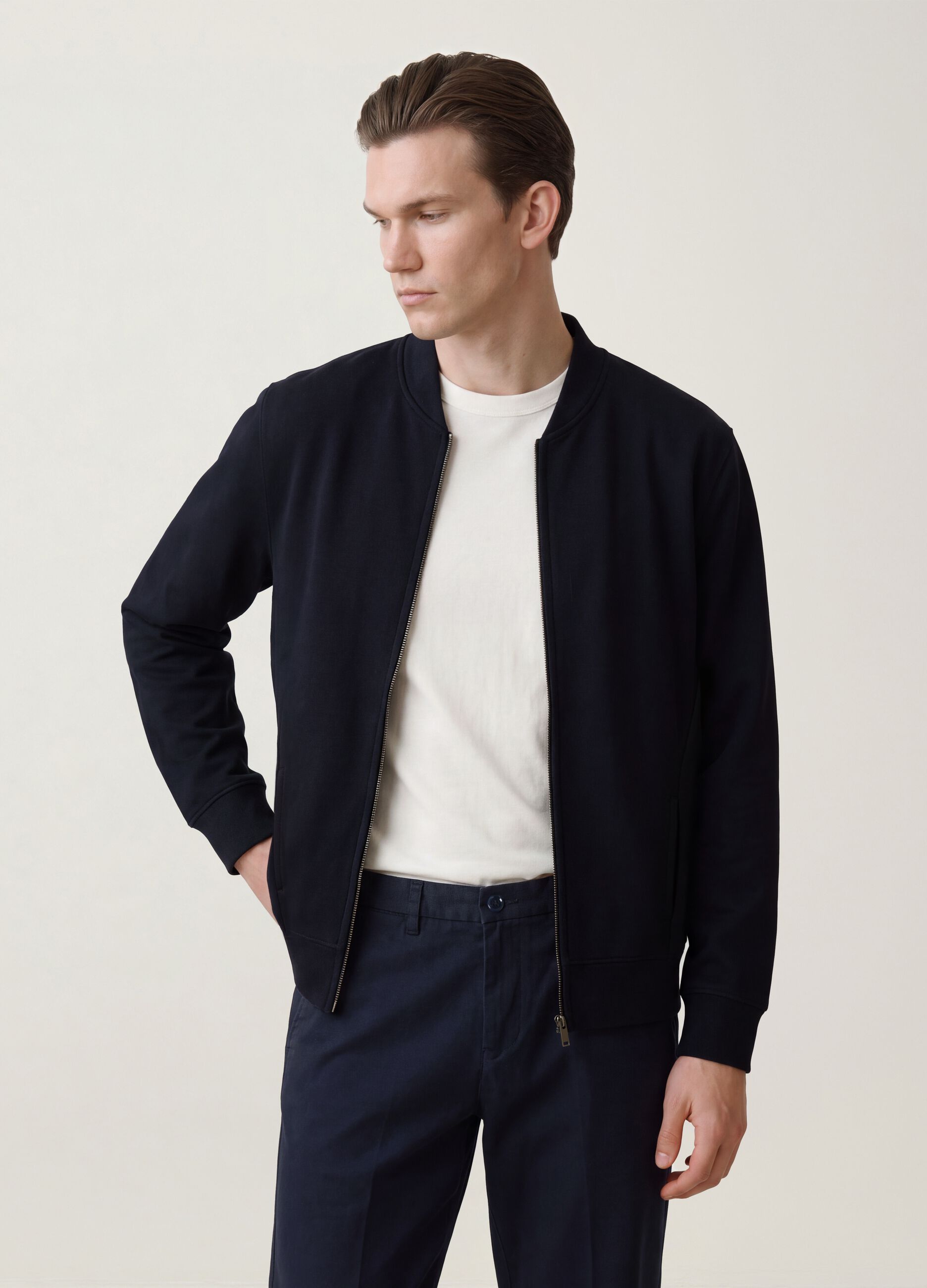 Navy full-zip sweatshirt in stretch piqu&eacute; with ribbed collar