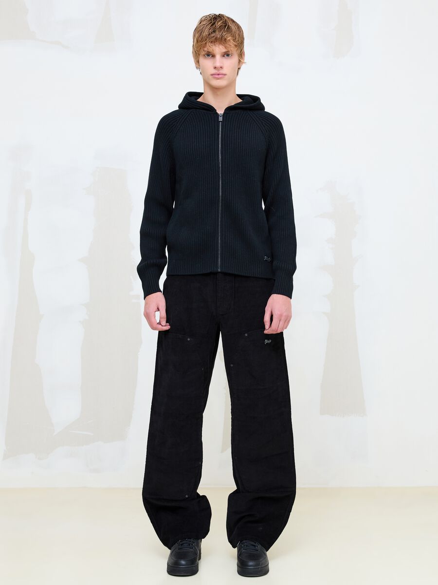 Black Ribbed Knit Hoodie_2