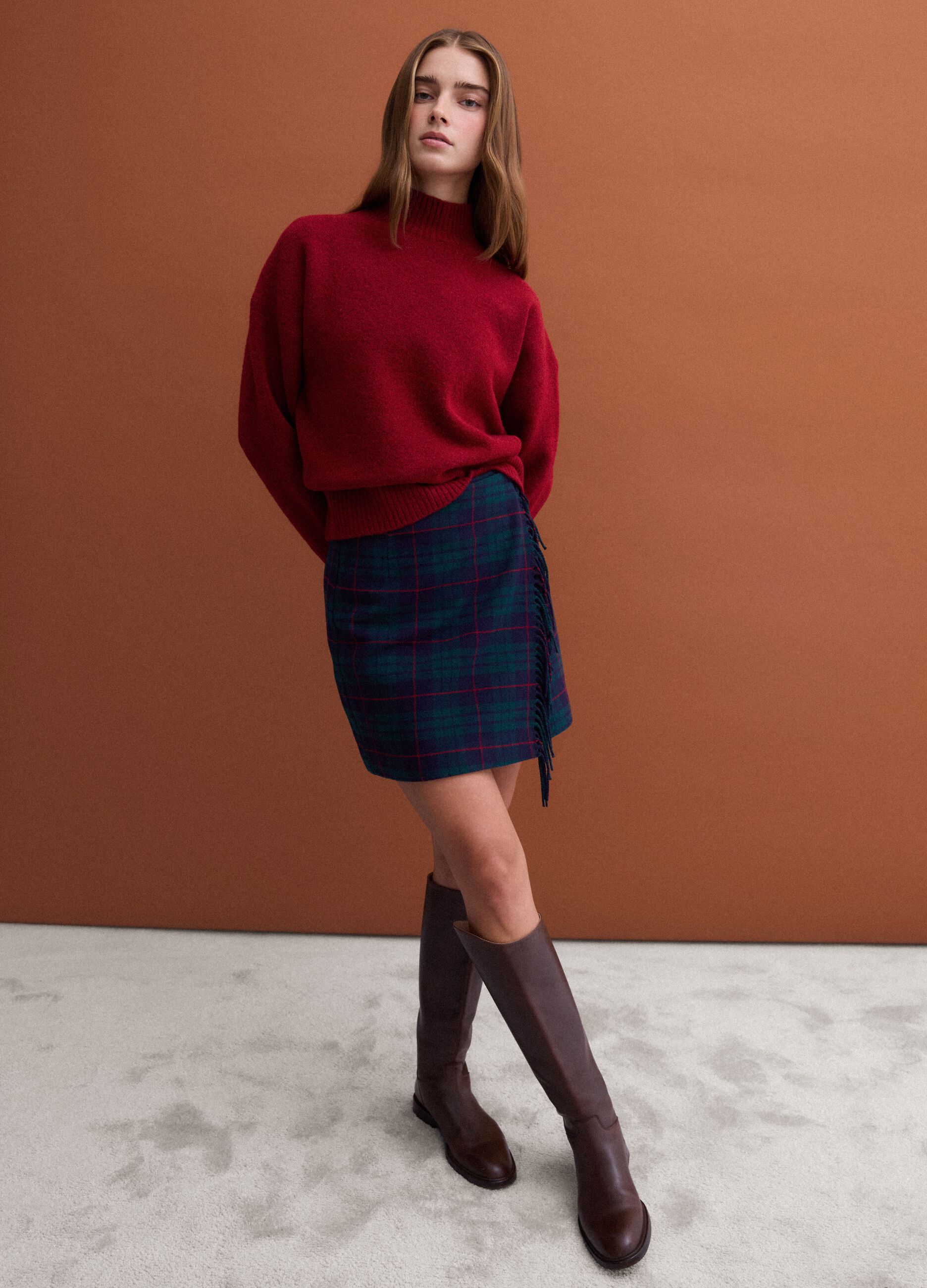 Red stretch wool jumper with raised neck