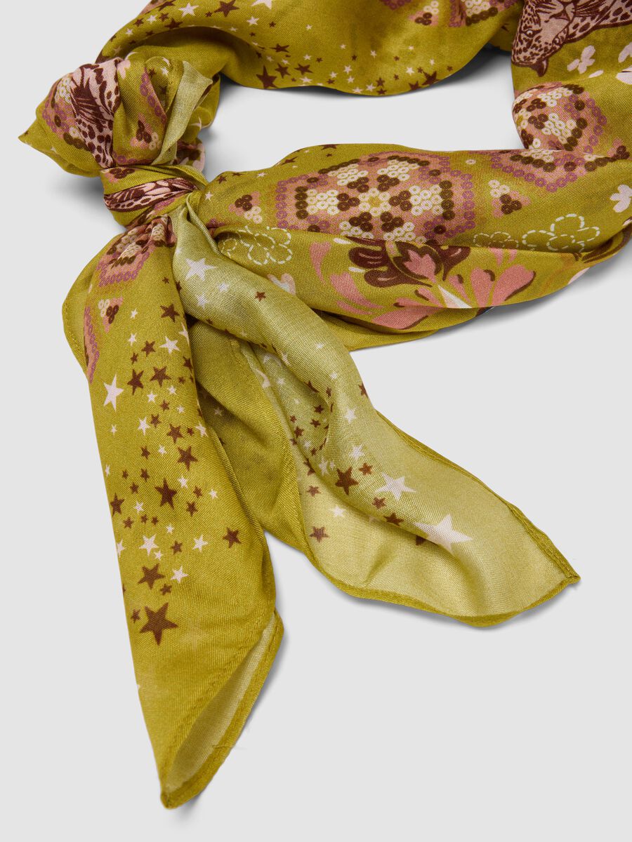 Yellow pure viscose scarf with patterned print_2
