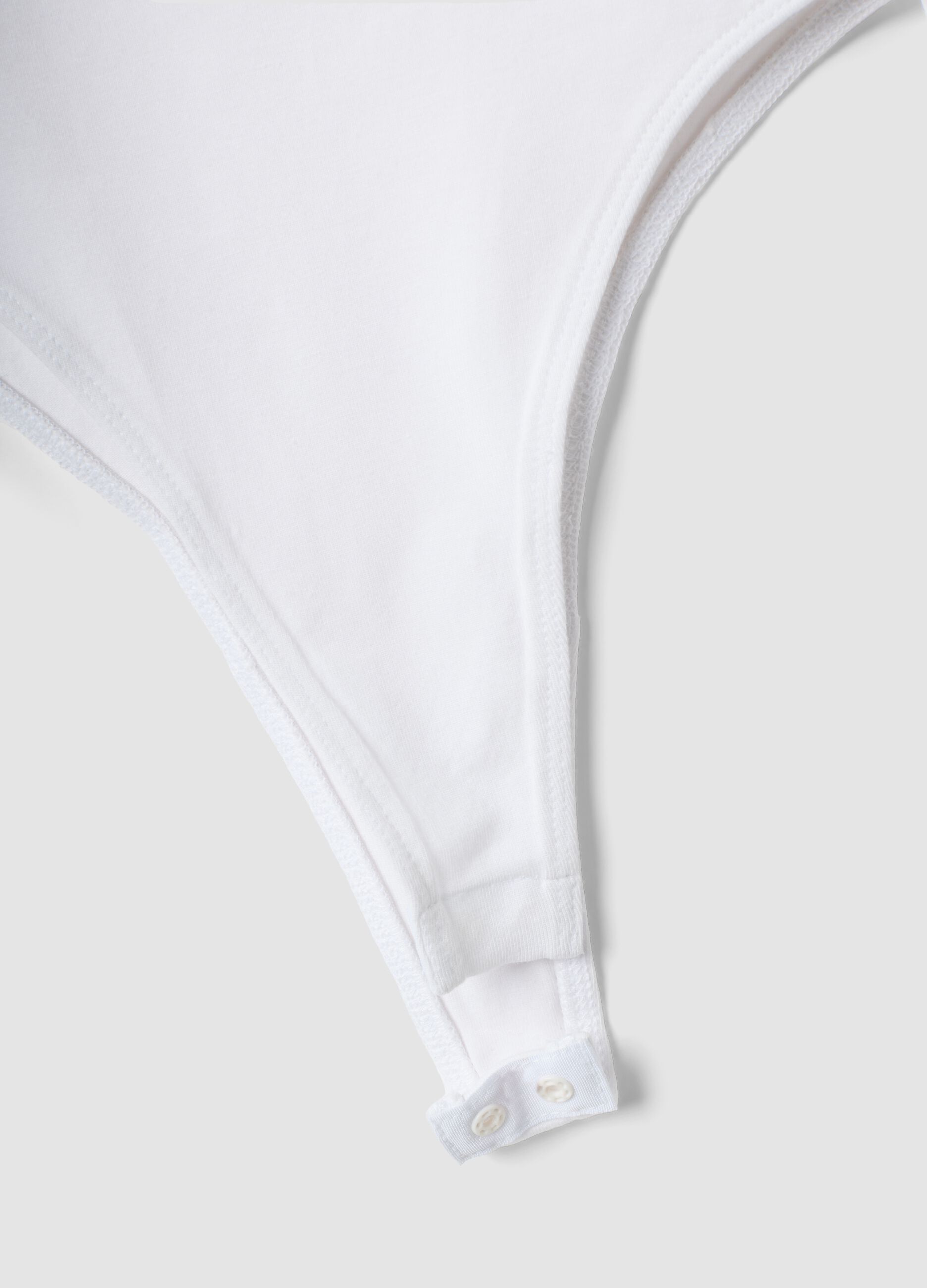 Mock-Neck Body White