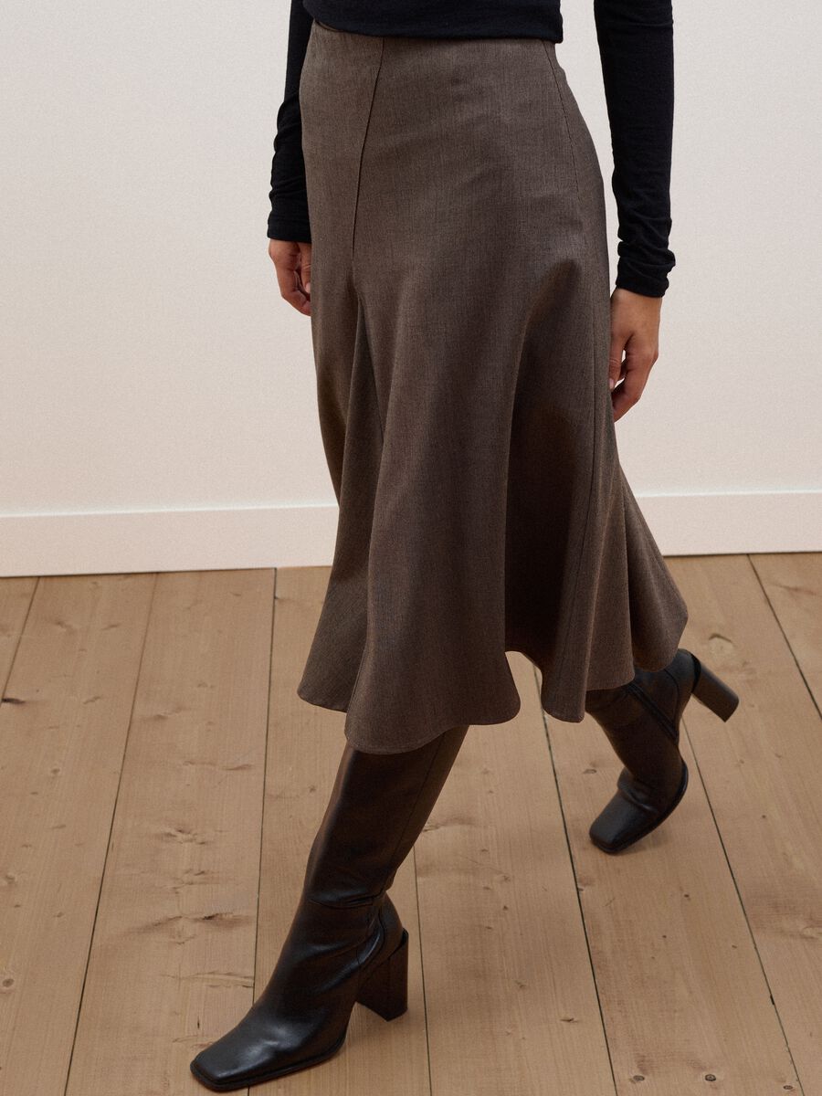 Brown stretch viscose skirt with lining_2
