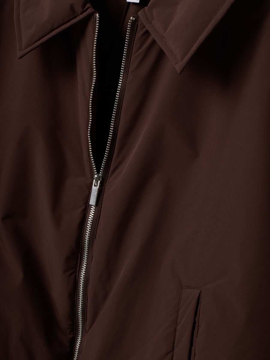 Brown regular-fit jacket with zip and wide collar_1