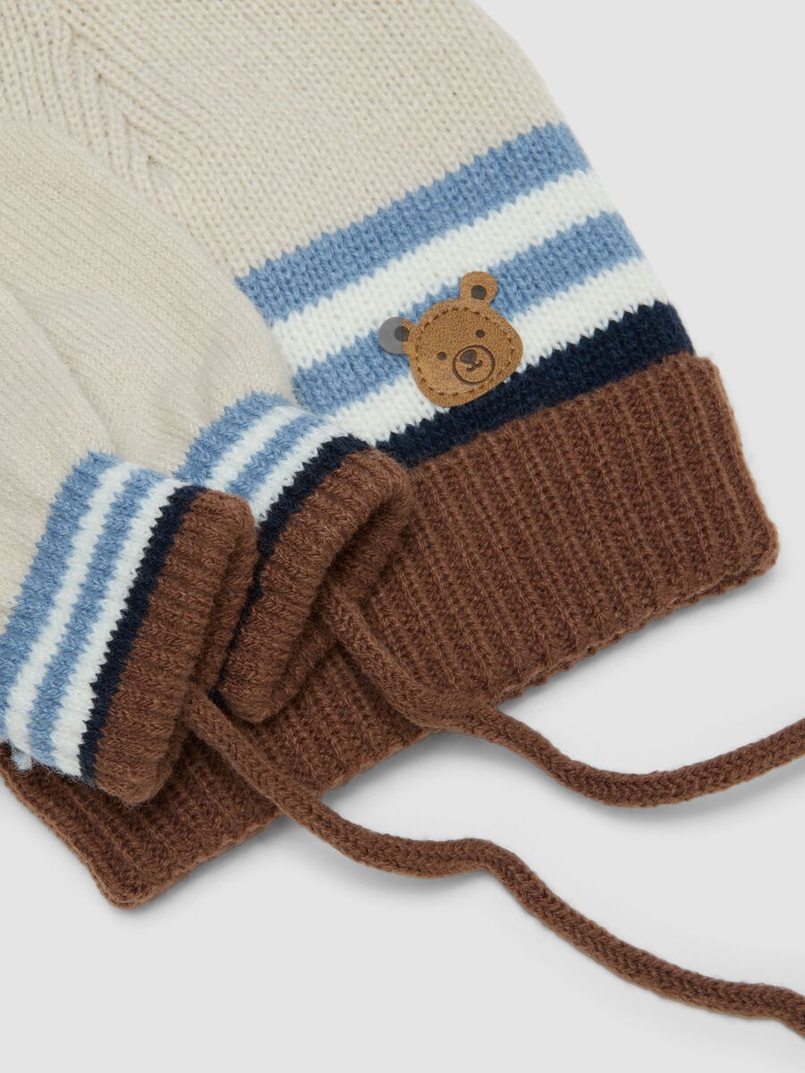 Beige set with hat, scarf and gloves_1