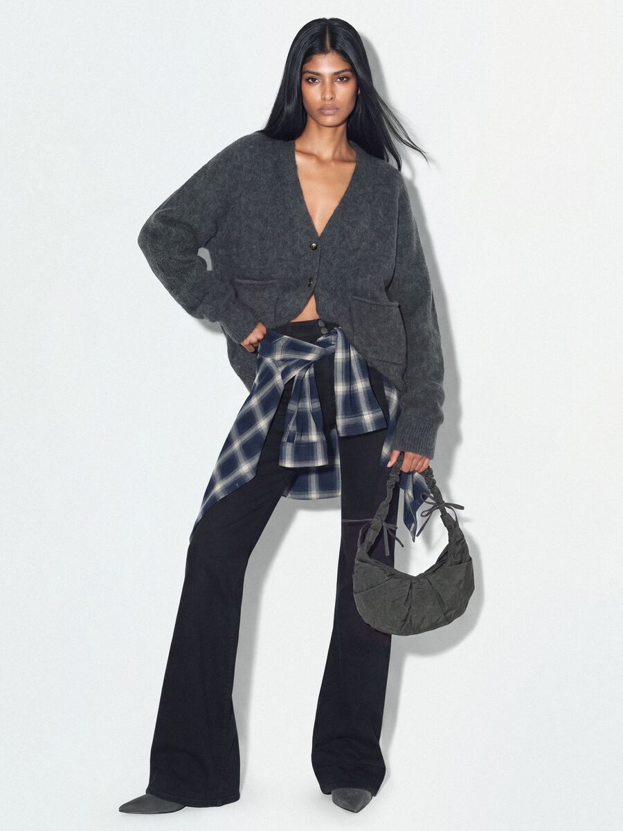 Jeans neri flare in cotone elasticizzato_0