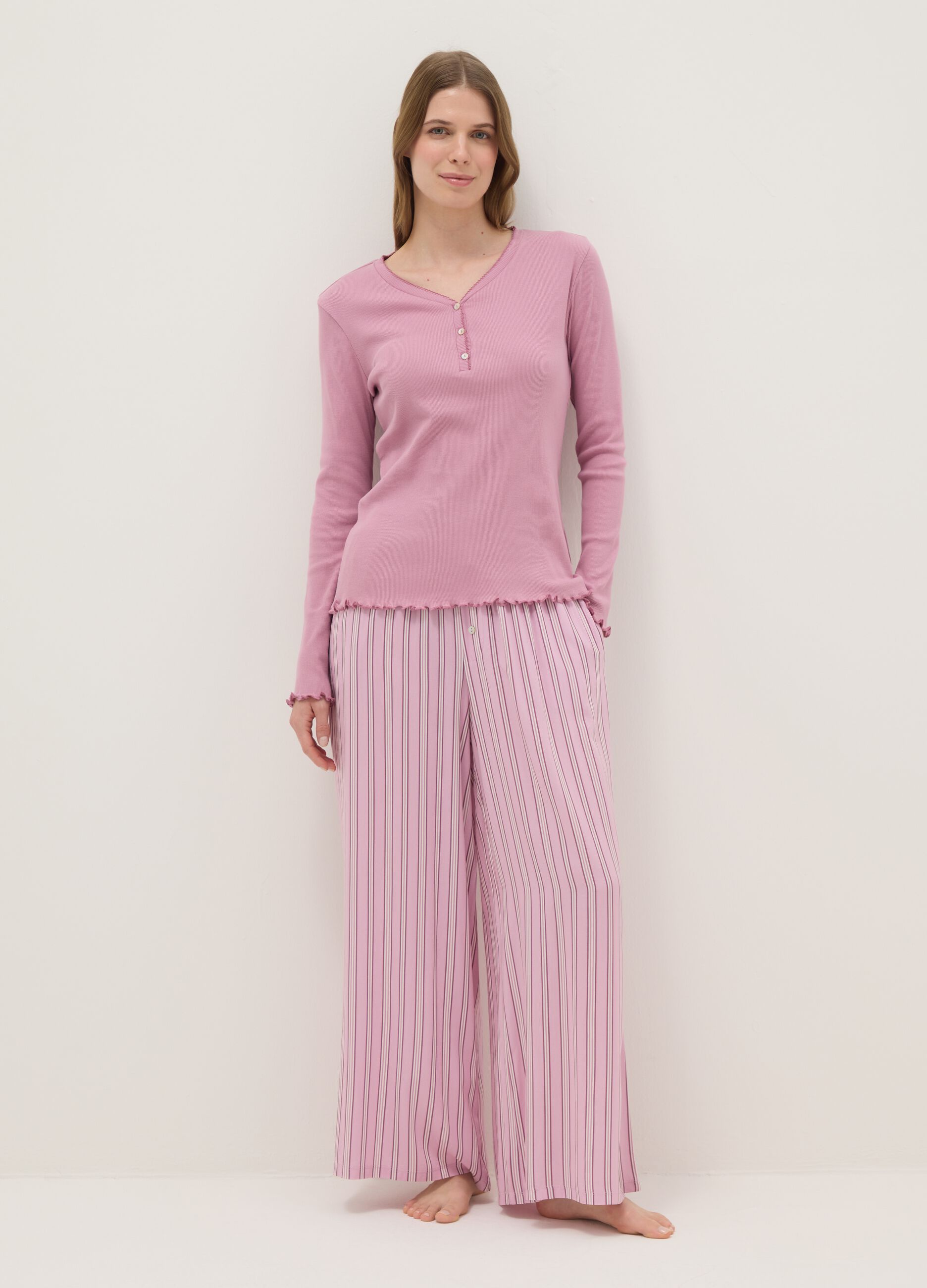 Pink pure cotton nightshirt regular fit with serafino collar