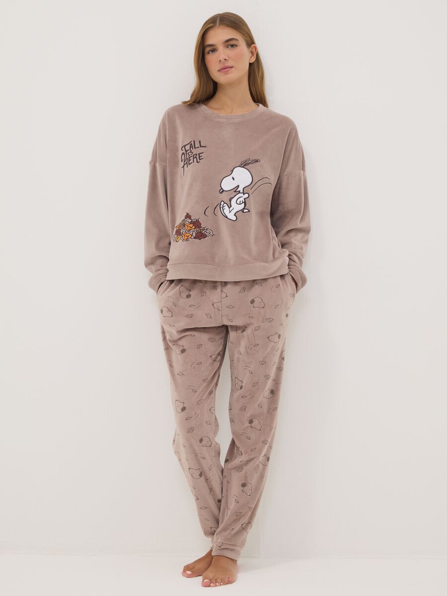 Brown regular-fit crew-neck Snoopy print pyjamas_0
