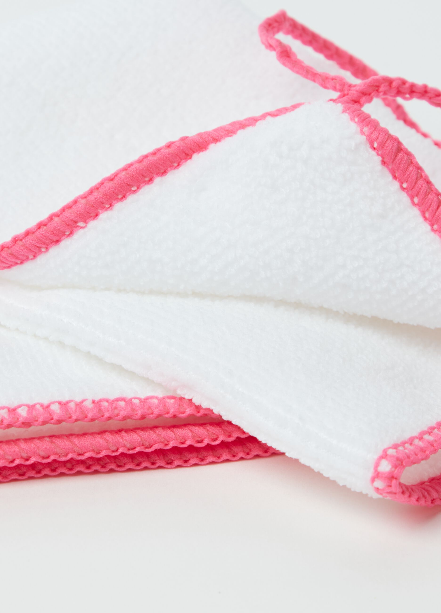 Microfibre make-up remover cloth
