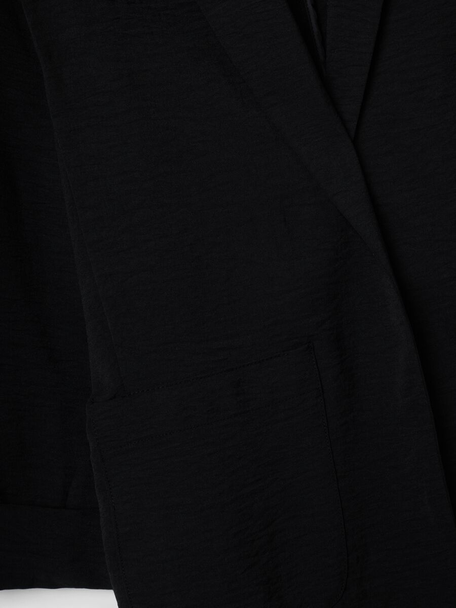 Black regular-fit blazer with classic lapels_6