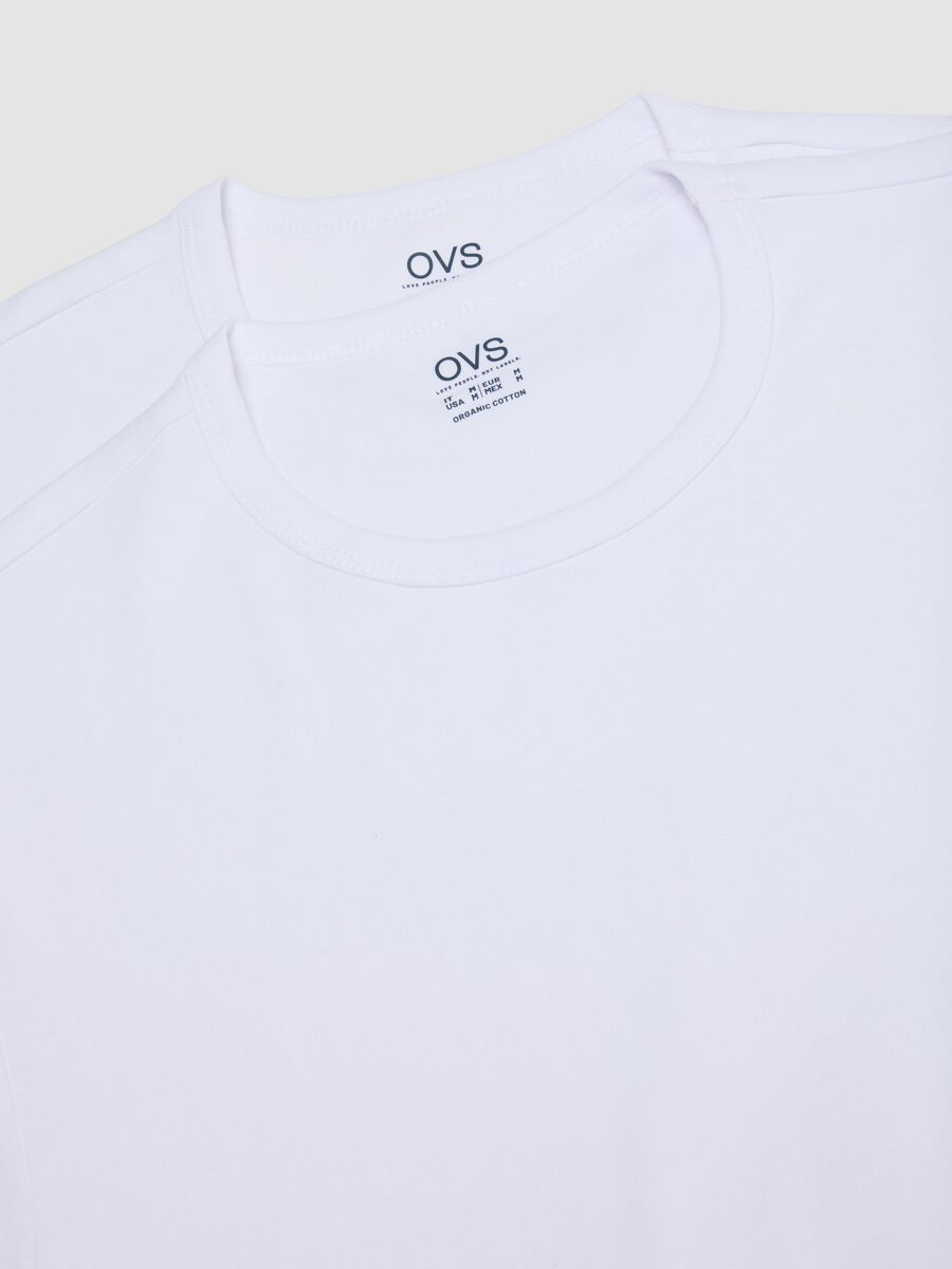 2-pack white crew-neck T-shirts in pure organic cotton, regular fit_5