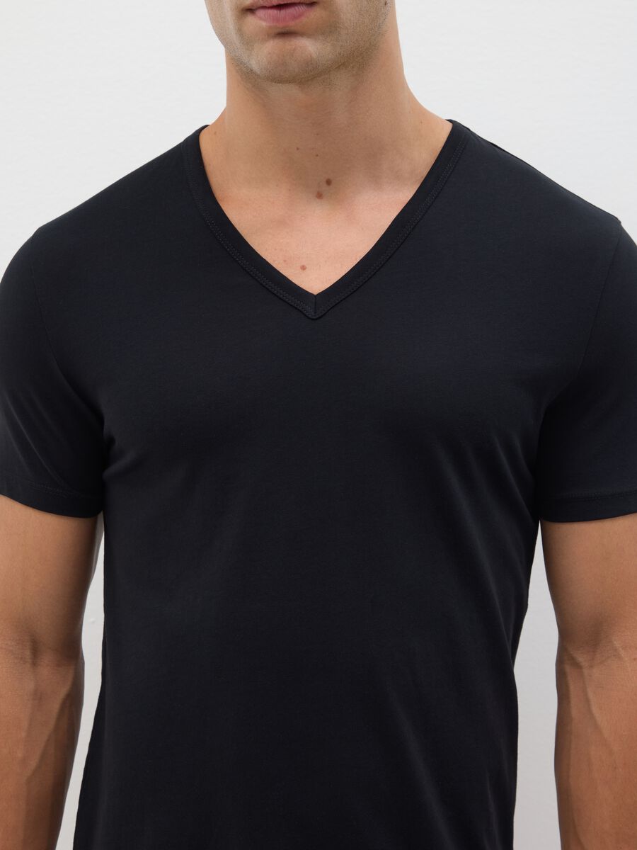 Men's black pure cotton V-neck T-shirts 2-pack, regular fit_1