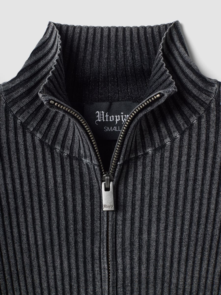 Full-Zip Ribbed Knit in Vintage Grey_6