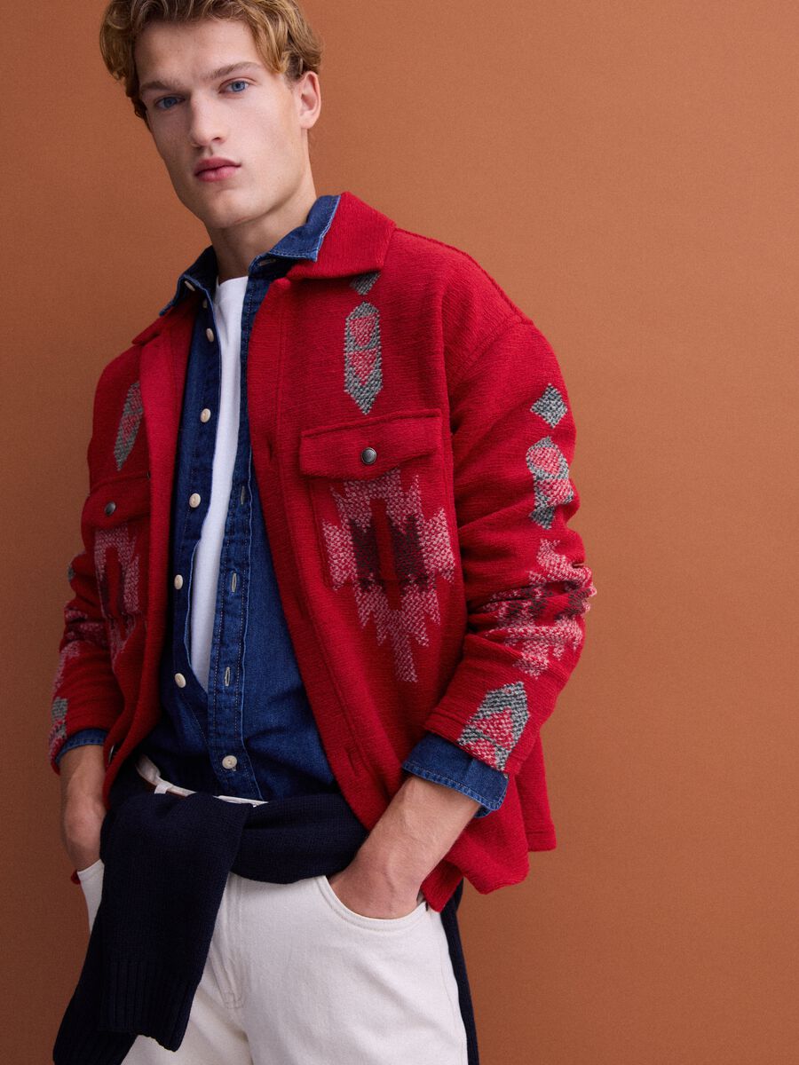 Red regular-fit jacquard shacket_1