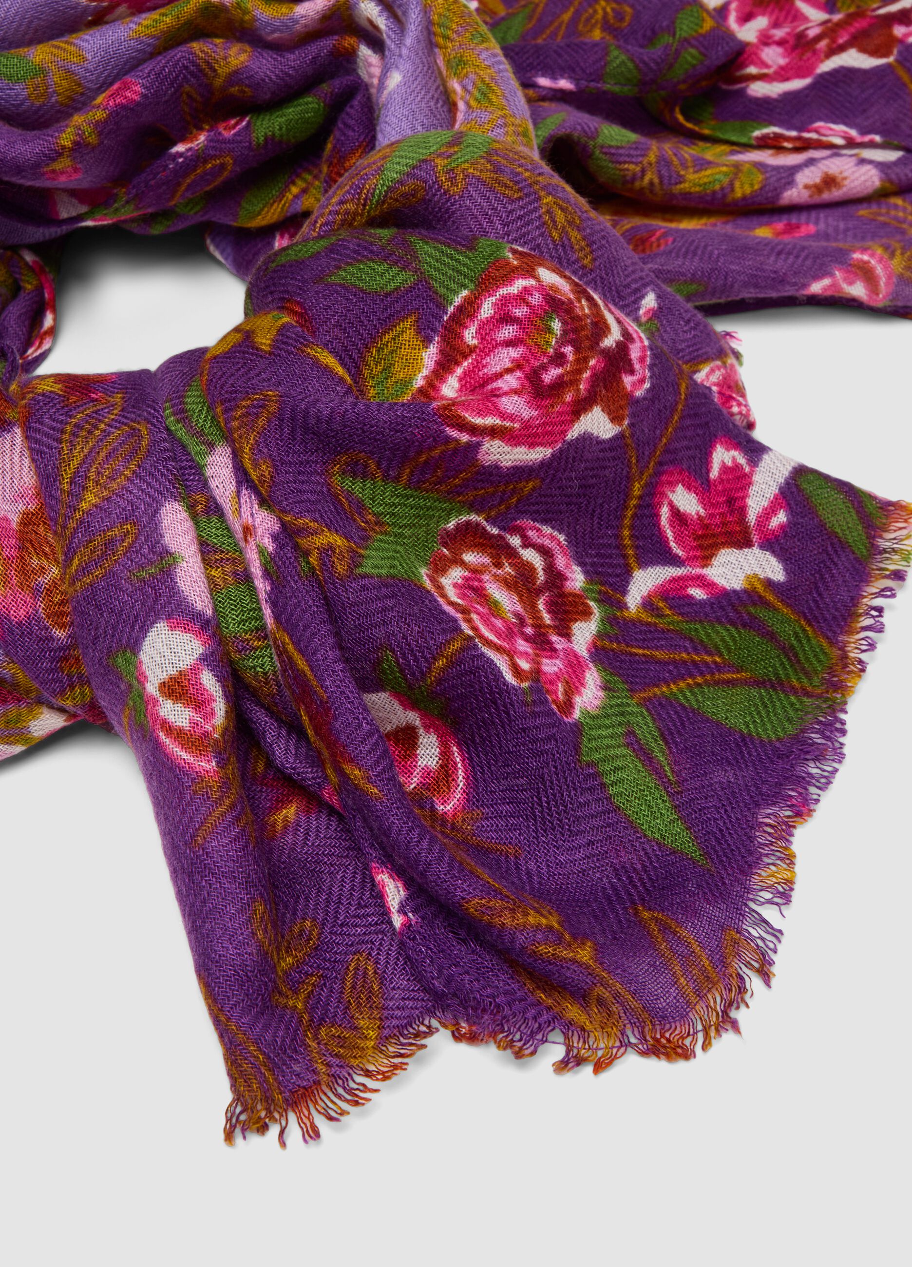 Foulard viola in misto lana con fantasia floreale