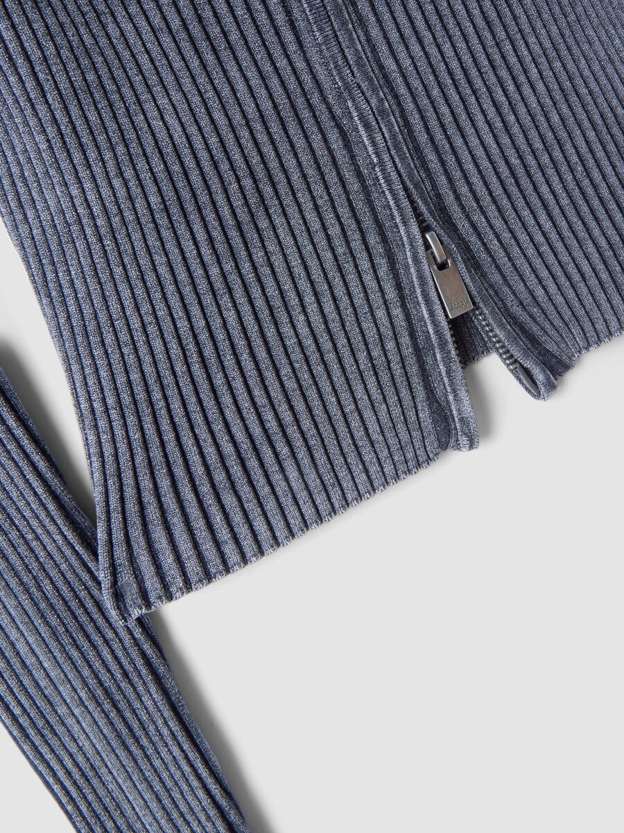 Ribbed Knit Hoodie in Vintage Grey_7