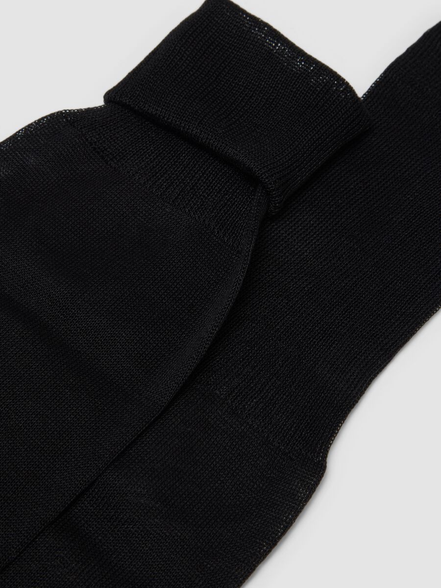 Black long socks in pure cotton_1