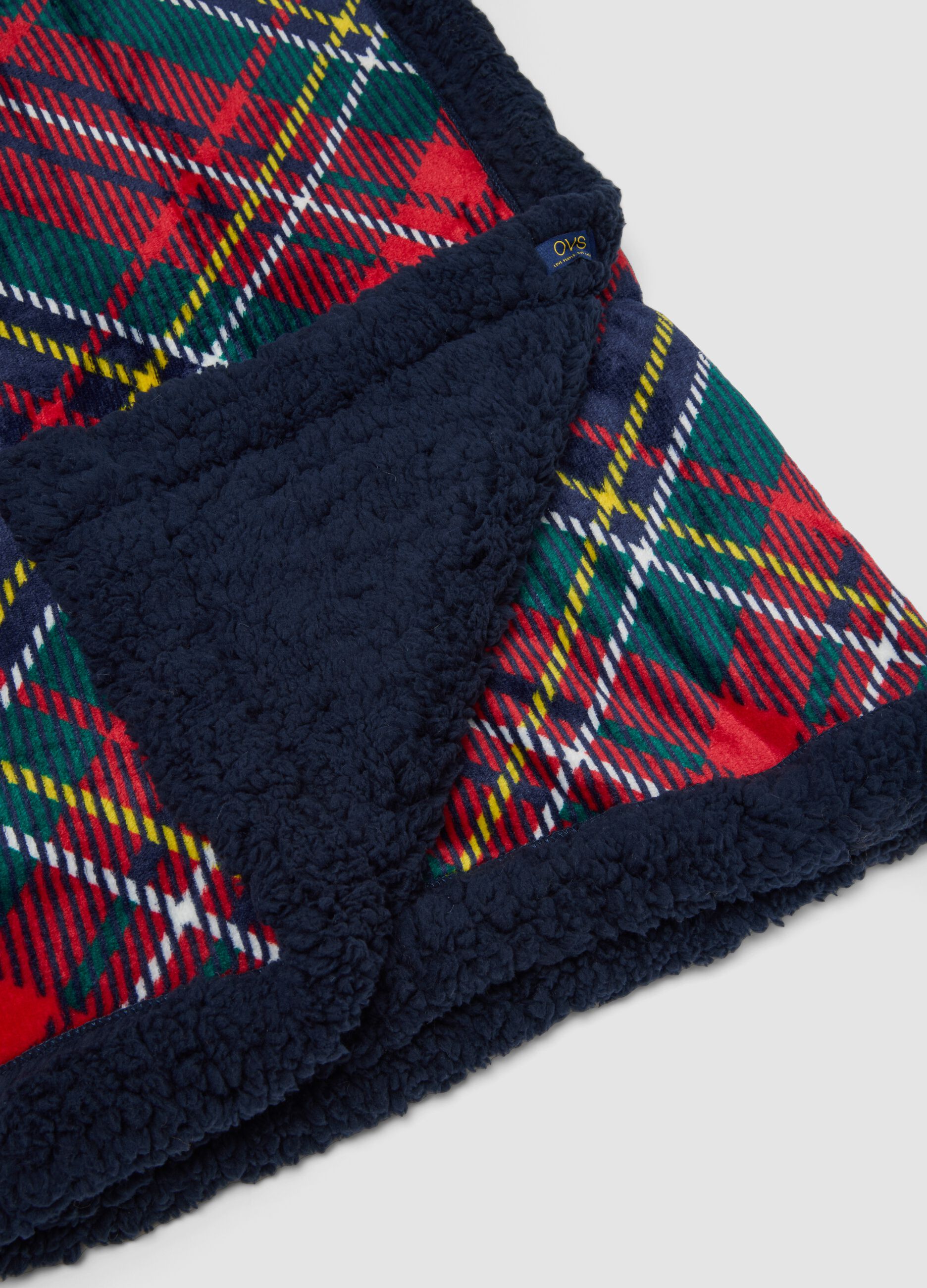 Navy blue tartan throw with contrasting lining