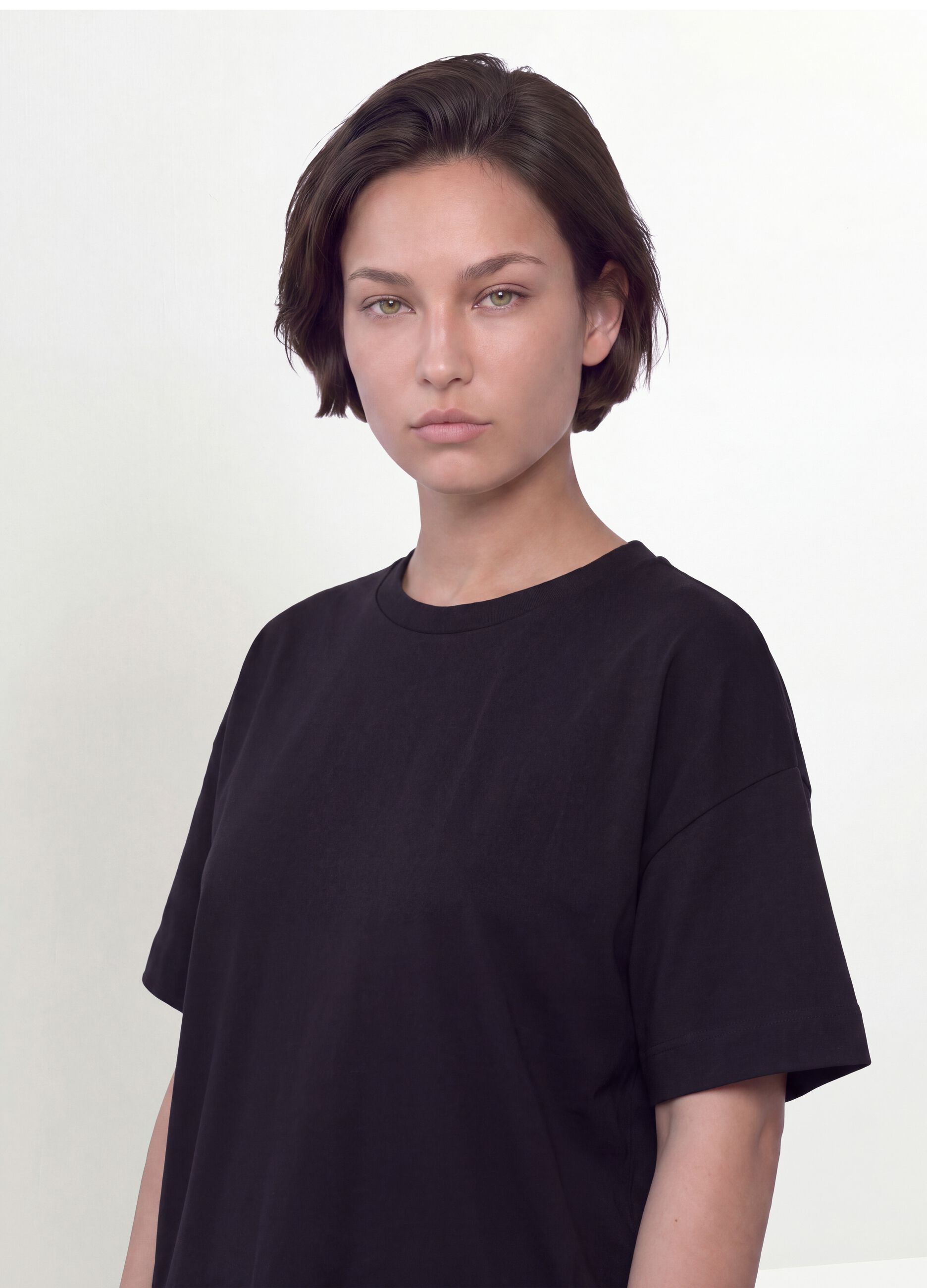 Black crew-neck T-shirt in stretch cotton-modal blend, regular fit