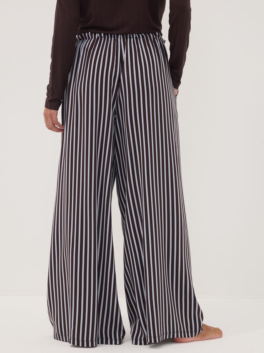 Brown ribbed stretch viscose pyjama top_3