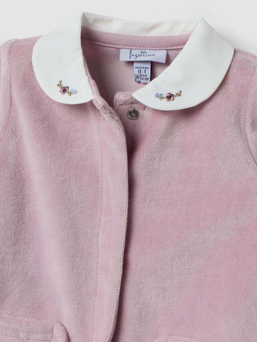 Pink organic cotton-blend baby sleepsuit with feet_3