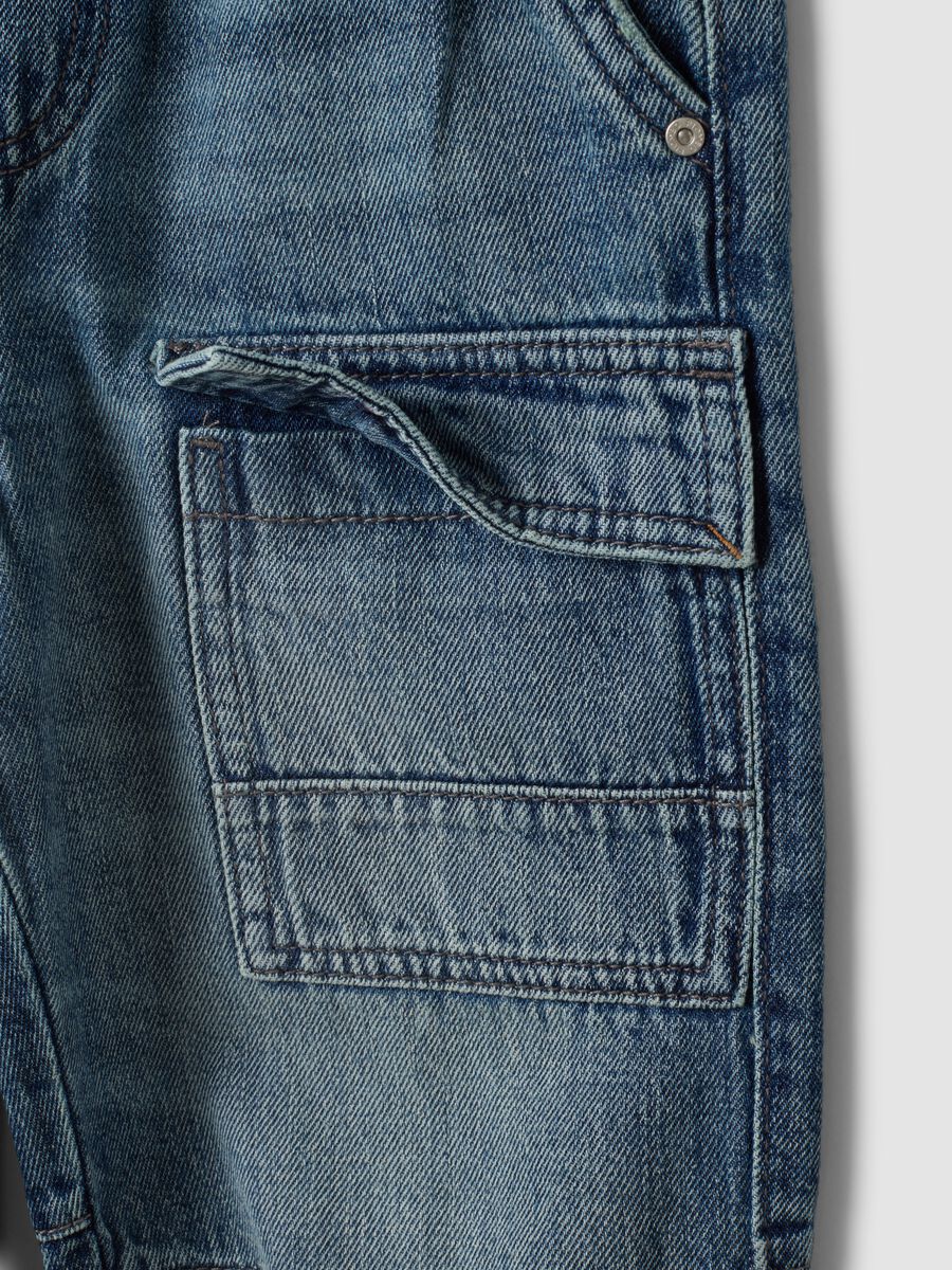 Blue denim joggers in cotton and viscose blend, relaxed fit for boys_6