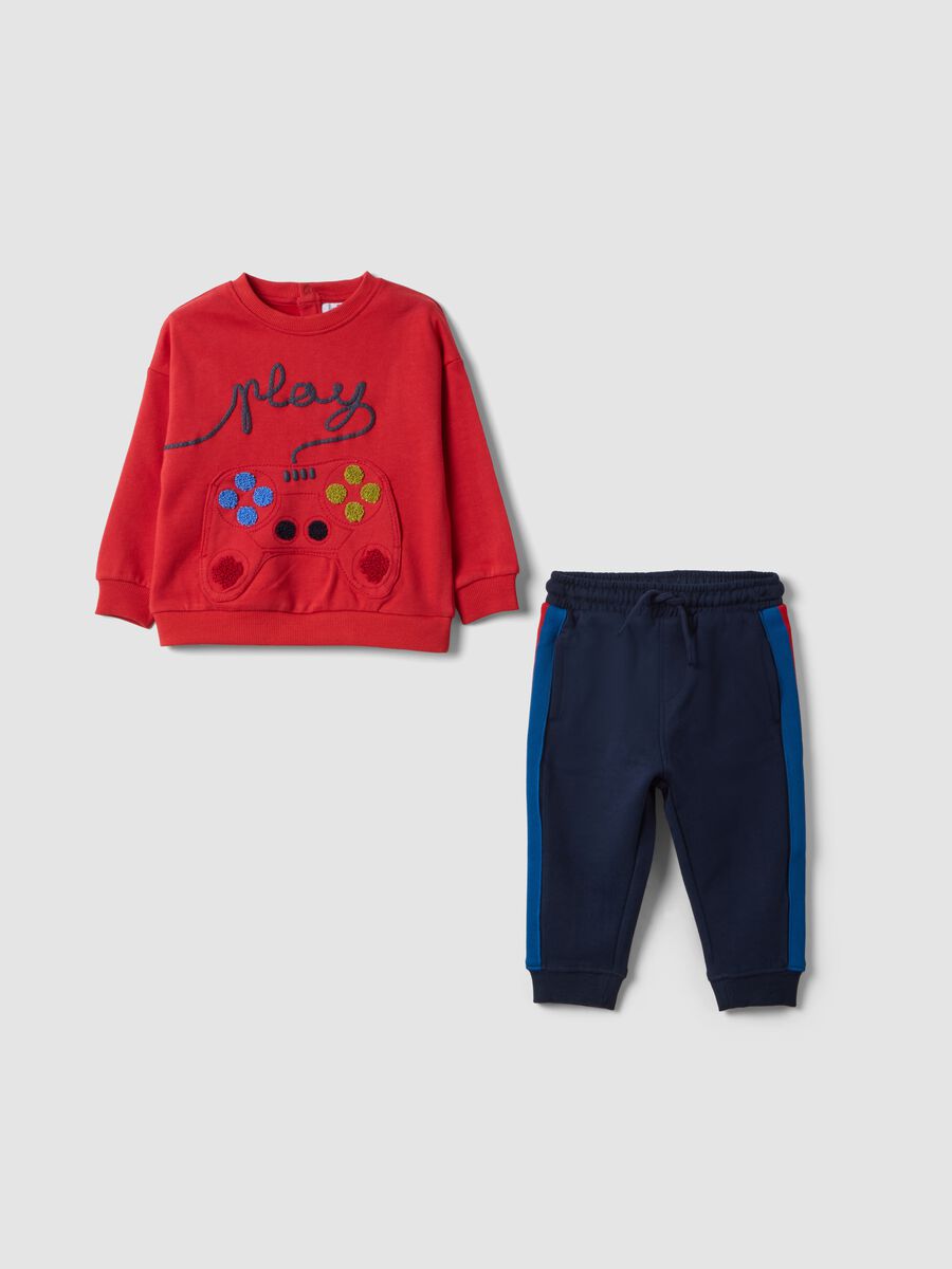 Red oversized jogging set in pure organic cotton with gaming print_0