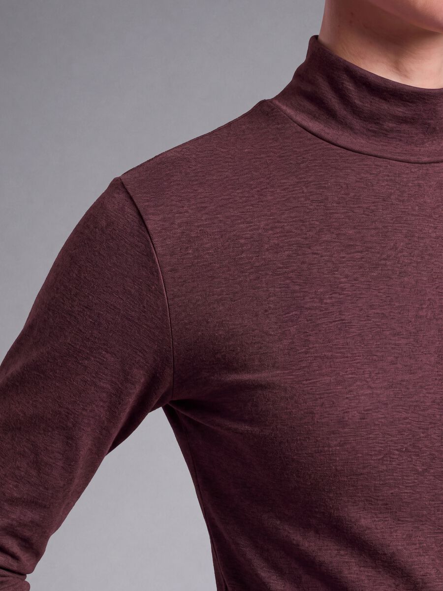 T-shirt viola crop in tessuto elasticizzato con collo rialzato Easy Dry ALTAVIA STUDIO_4