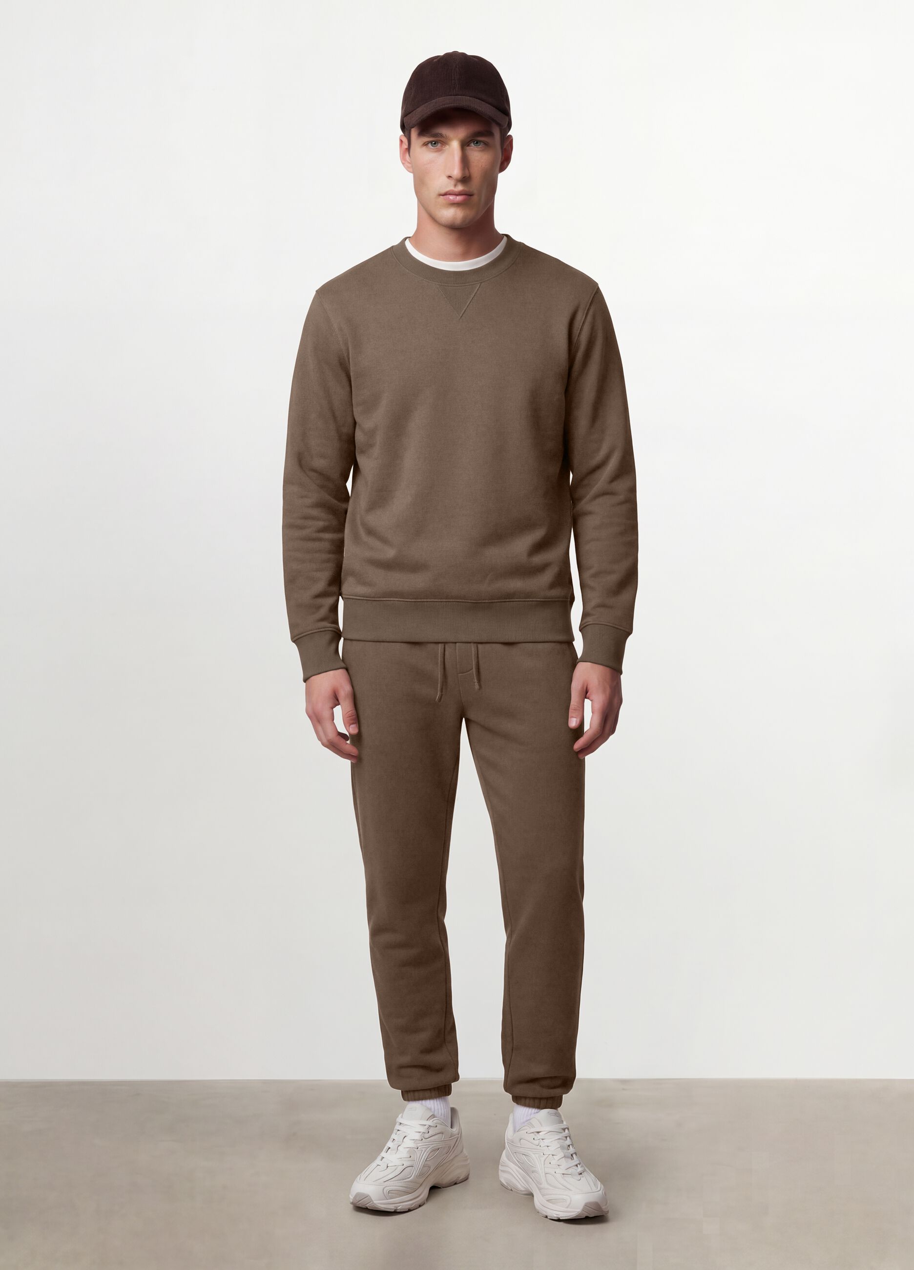 Grey crew neck sweatshirt in cotton blend, regular fit