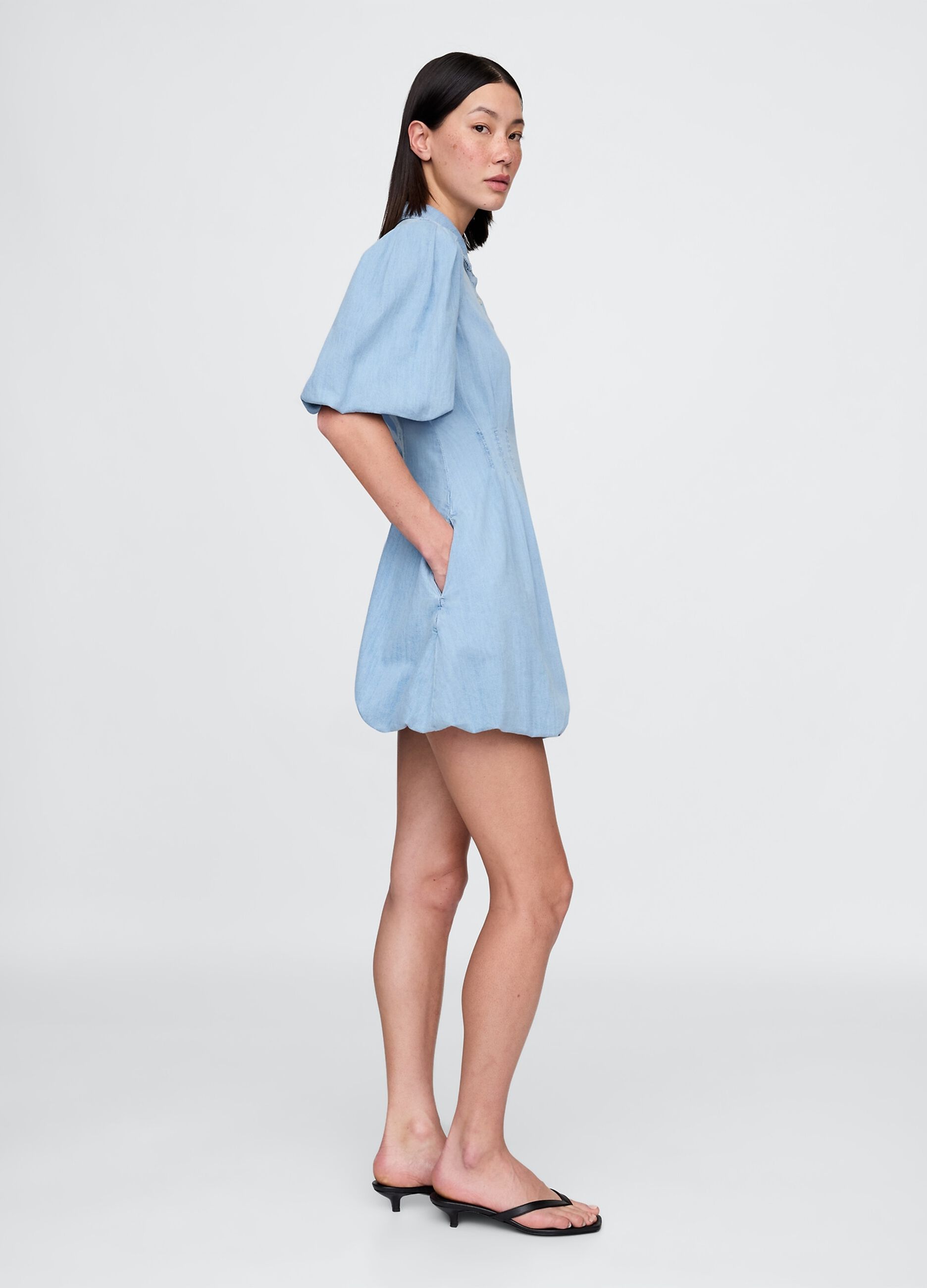 Blue cotton dress with puff sleeves