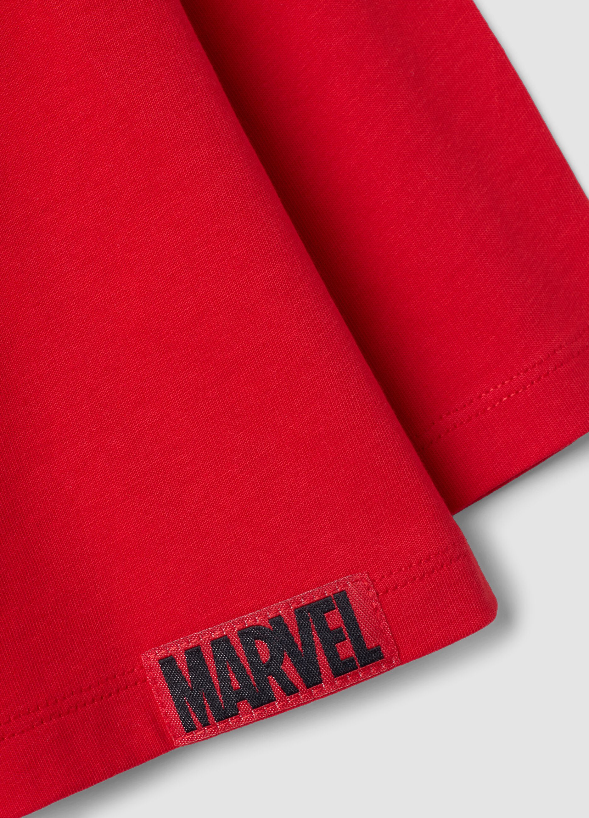تيشيرت أحمر بأكمام طويلة من قطن خالص مع طبعة MARVEL Spider-Man للأولاد