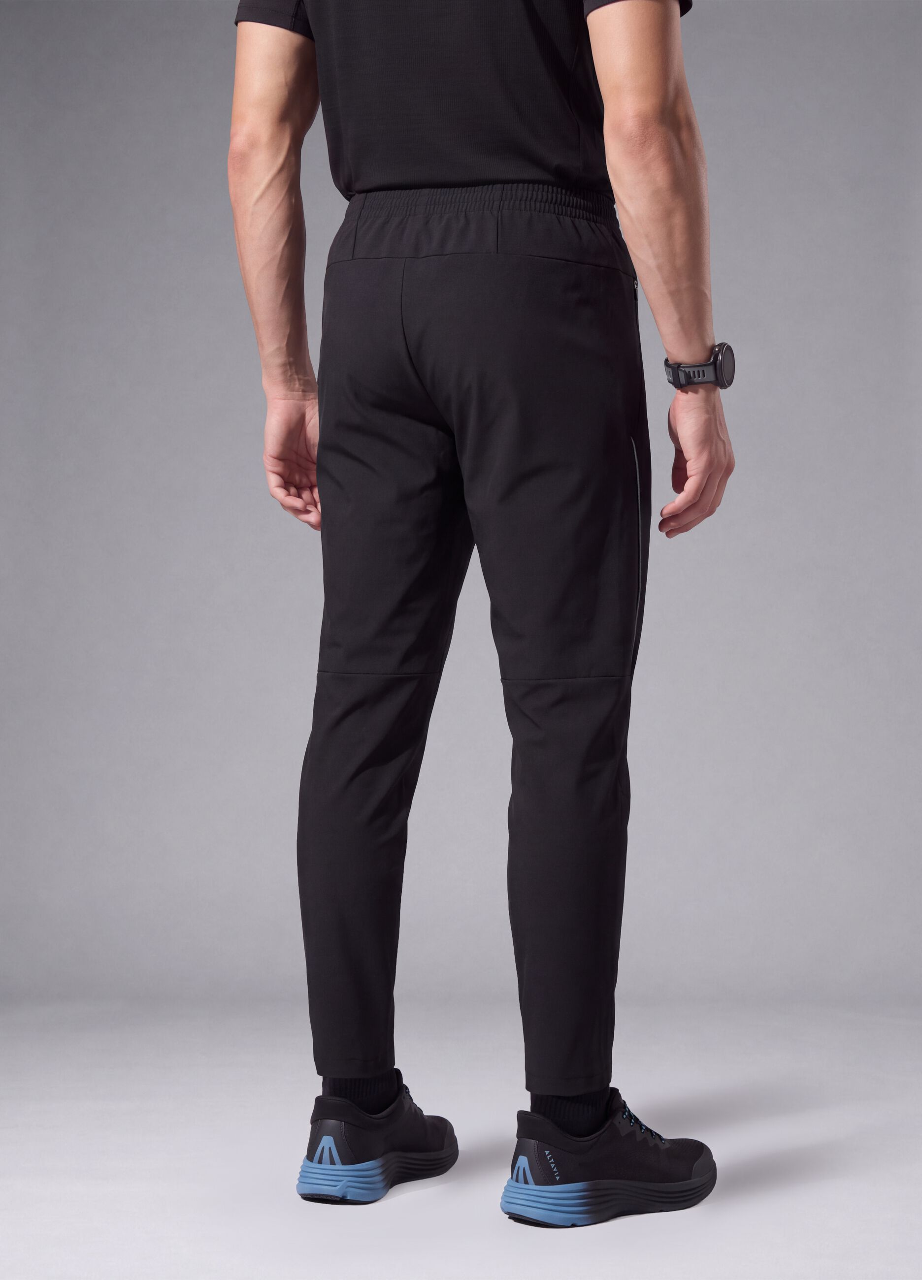 Black Easy Dry ALTAVIA stretch running trousers