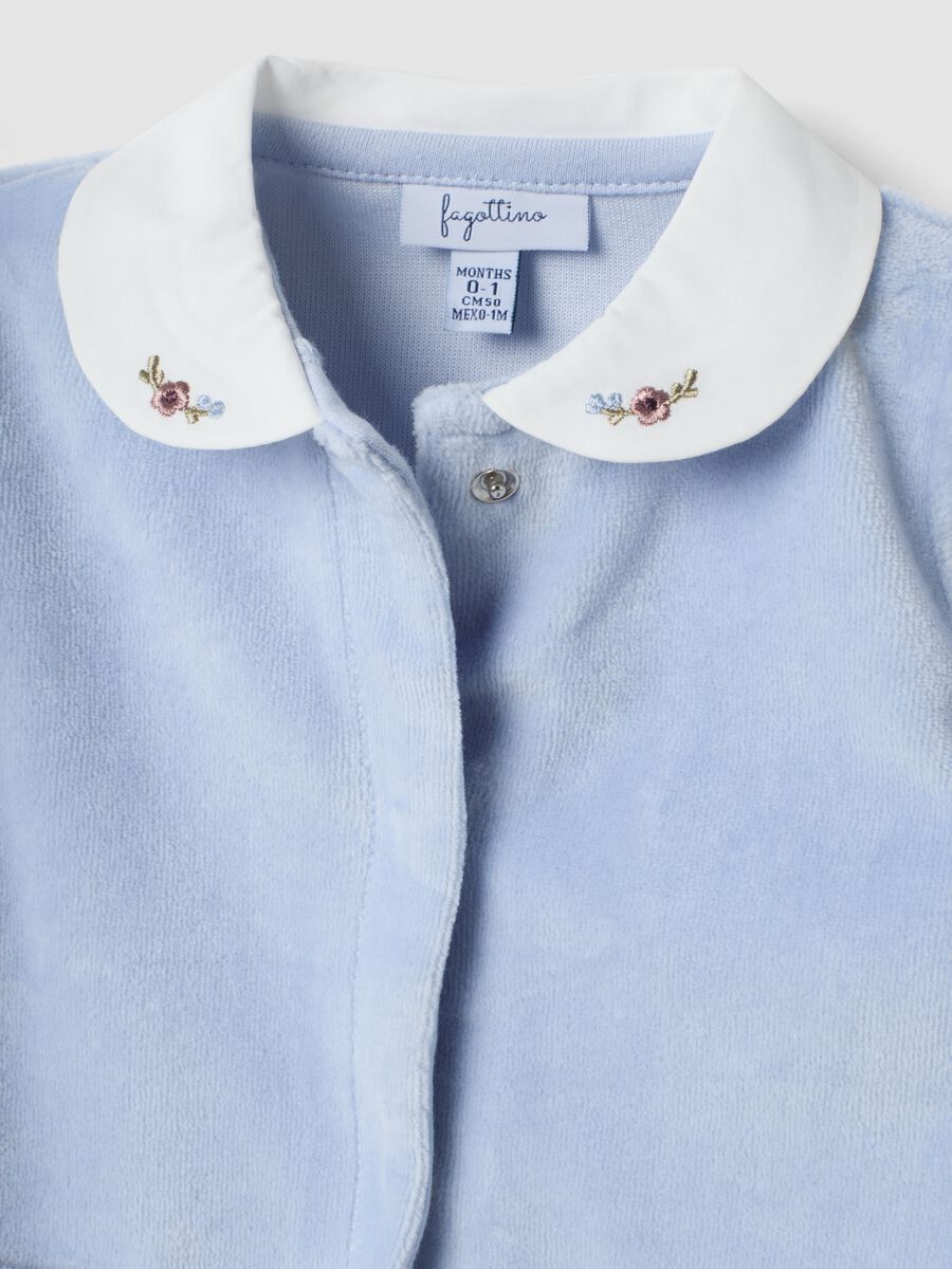 Blue organic cotton-blend sleepsuit with collar_3