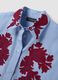 Camicia azzurra in popeline di puro cotone con ricami floreali regular fit_5