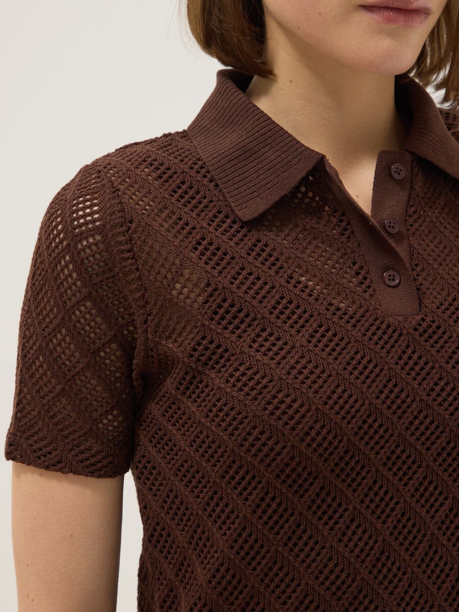 Brown regular fit short sleeve polo with mesh texture_3