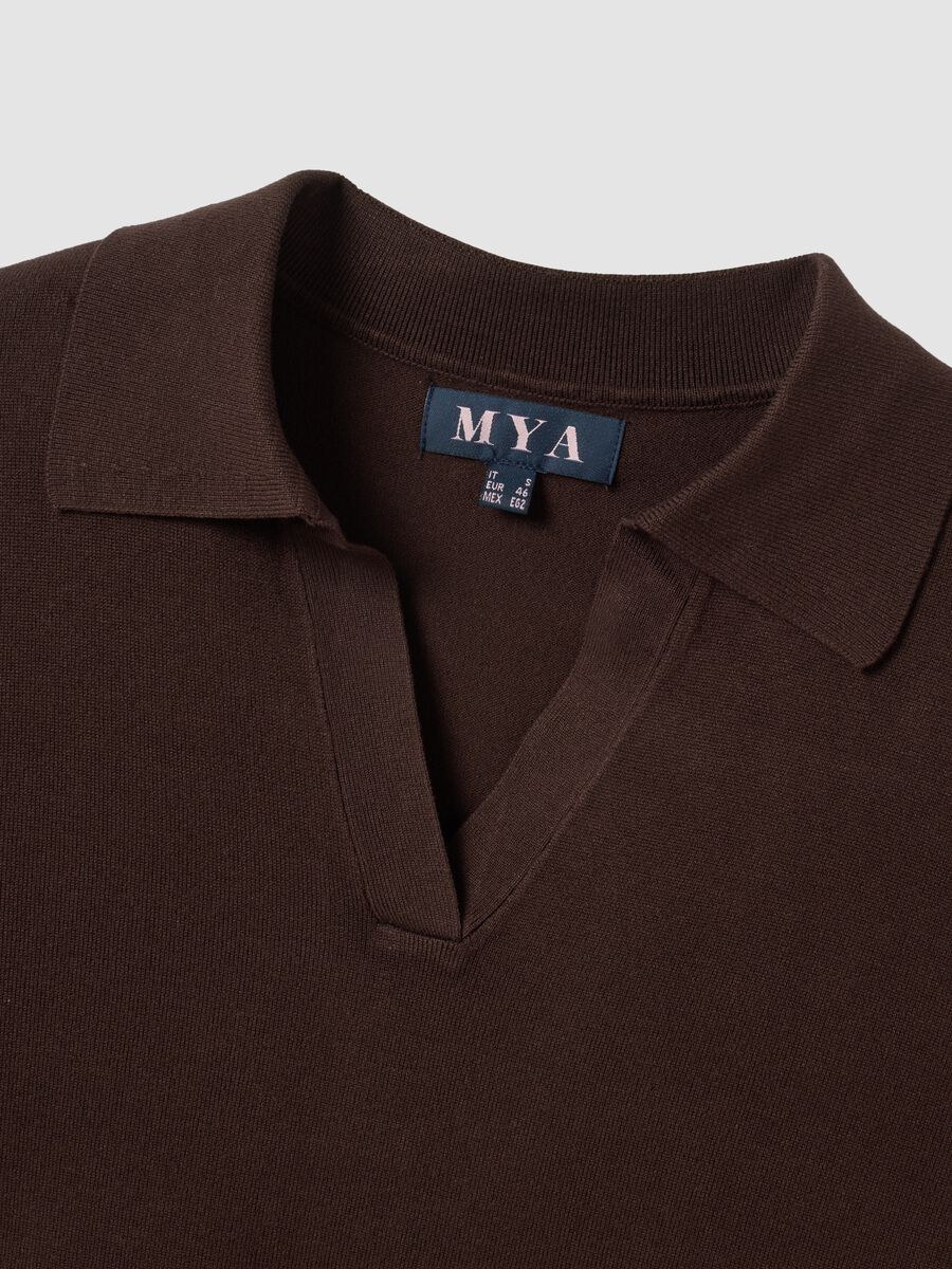 Brown viscose-blend polo-collar jumper with oversized fit_1