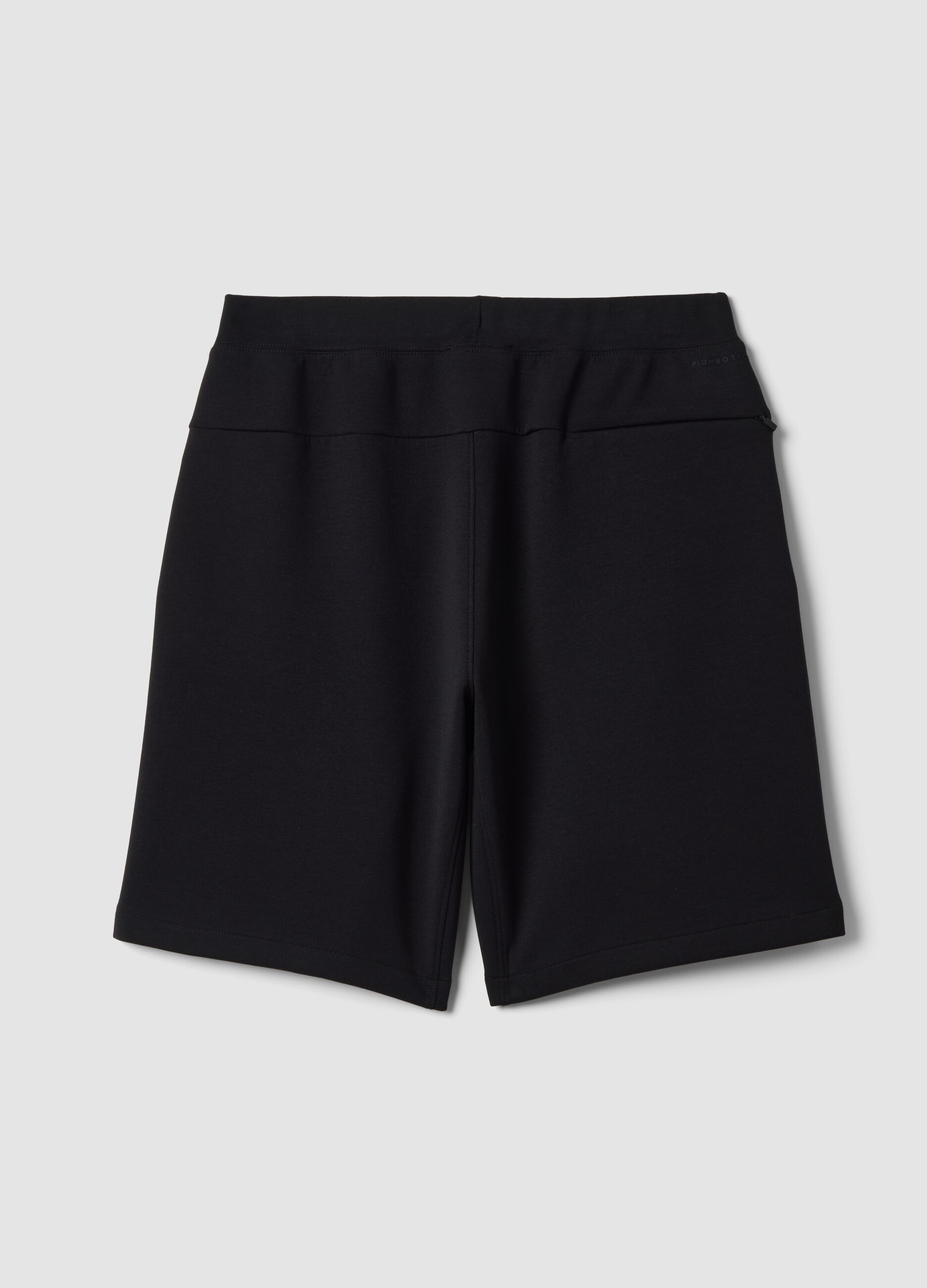 Breathable black 2-way stretch shorts